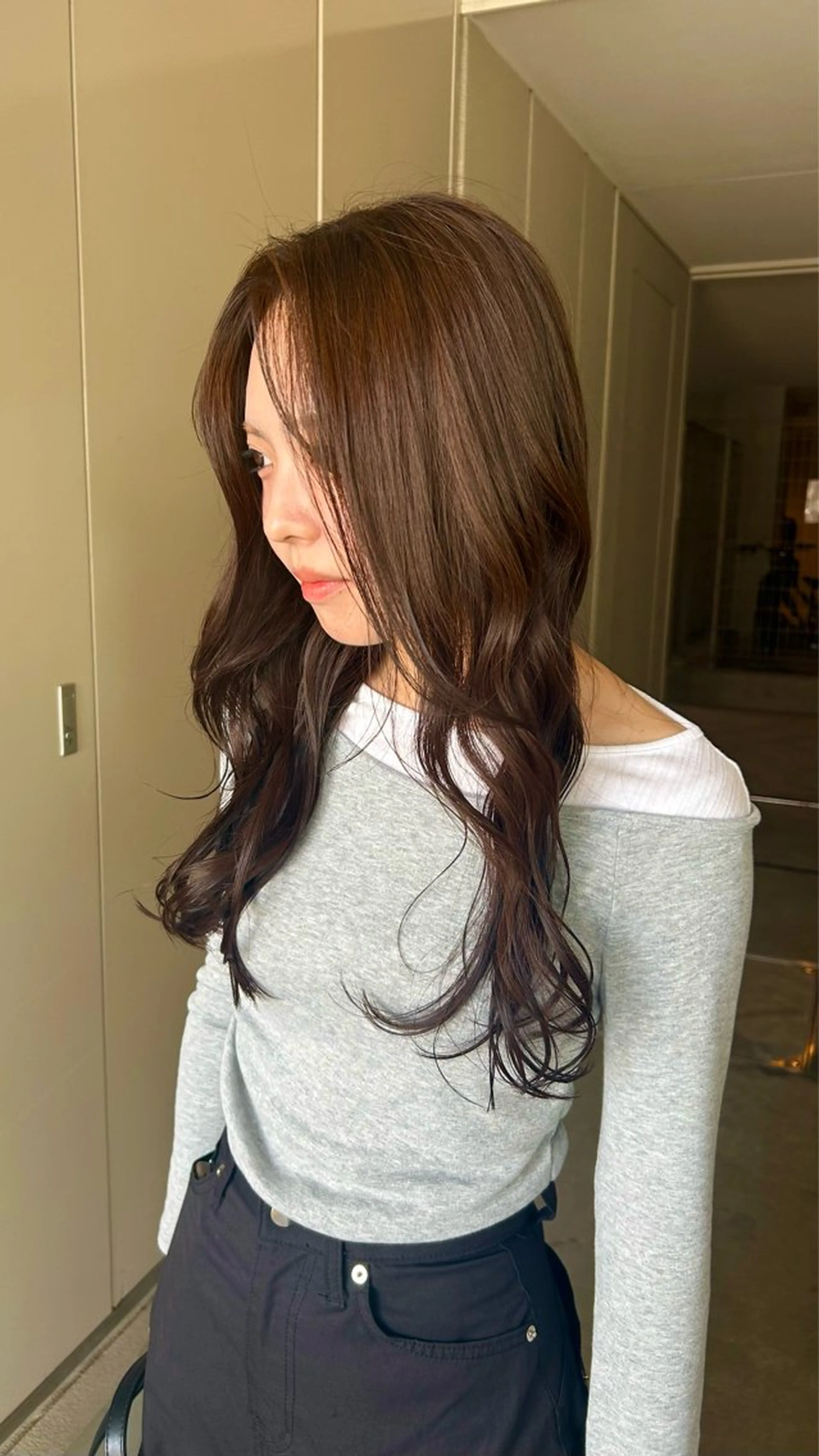 カラー 小川 鈴佳のヘアスタイル