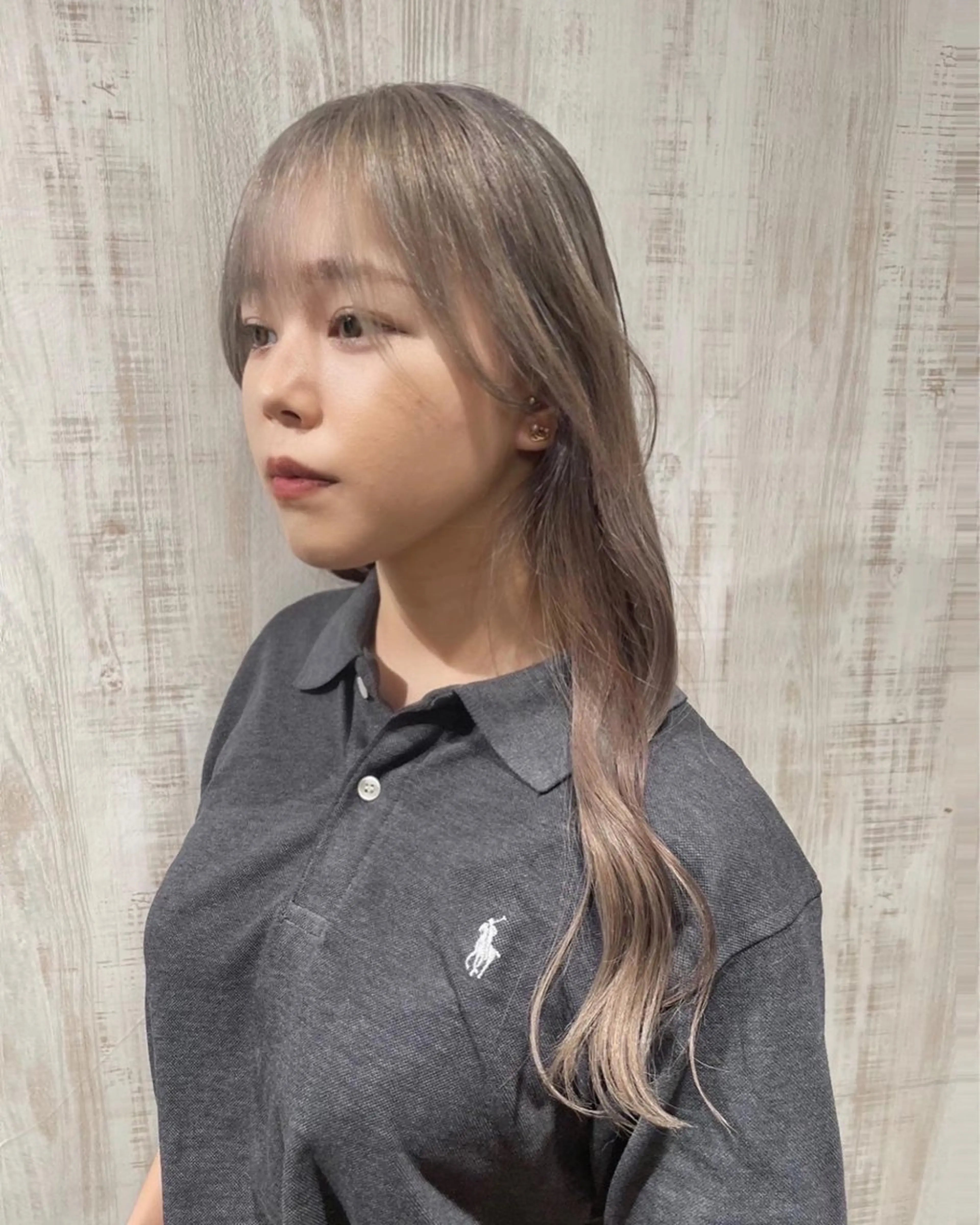 ロング 艶カラー/ 透明感カラー/AOIのヘアスタイル