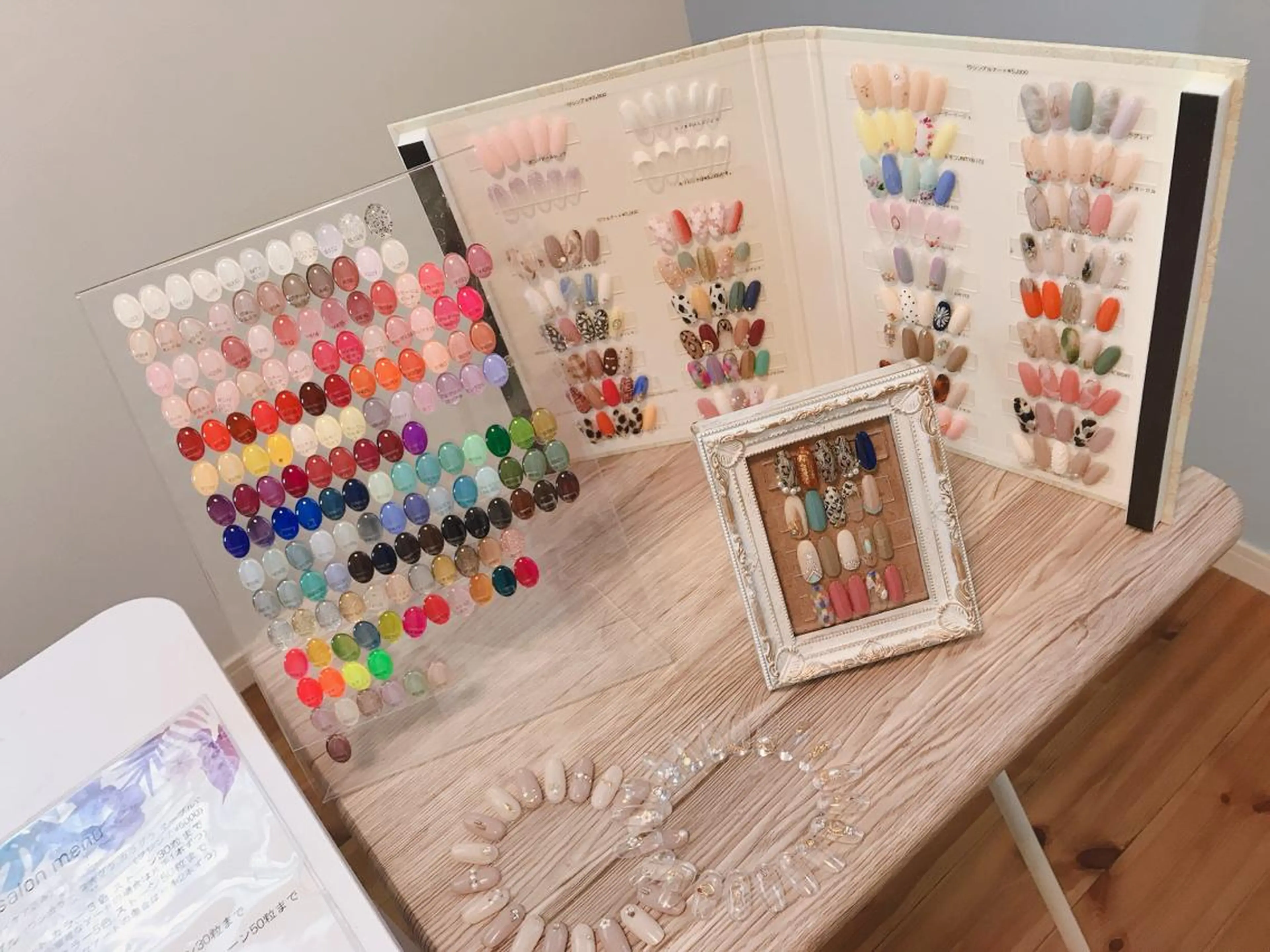 ネイル アートネイル 持ち込み オフィスネイル シンプルネイル 冬ネイル yuko （ネイリスト）のネイルデザイン