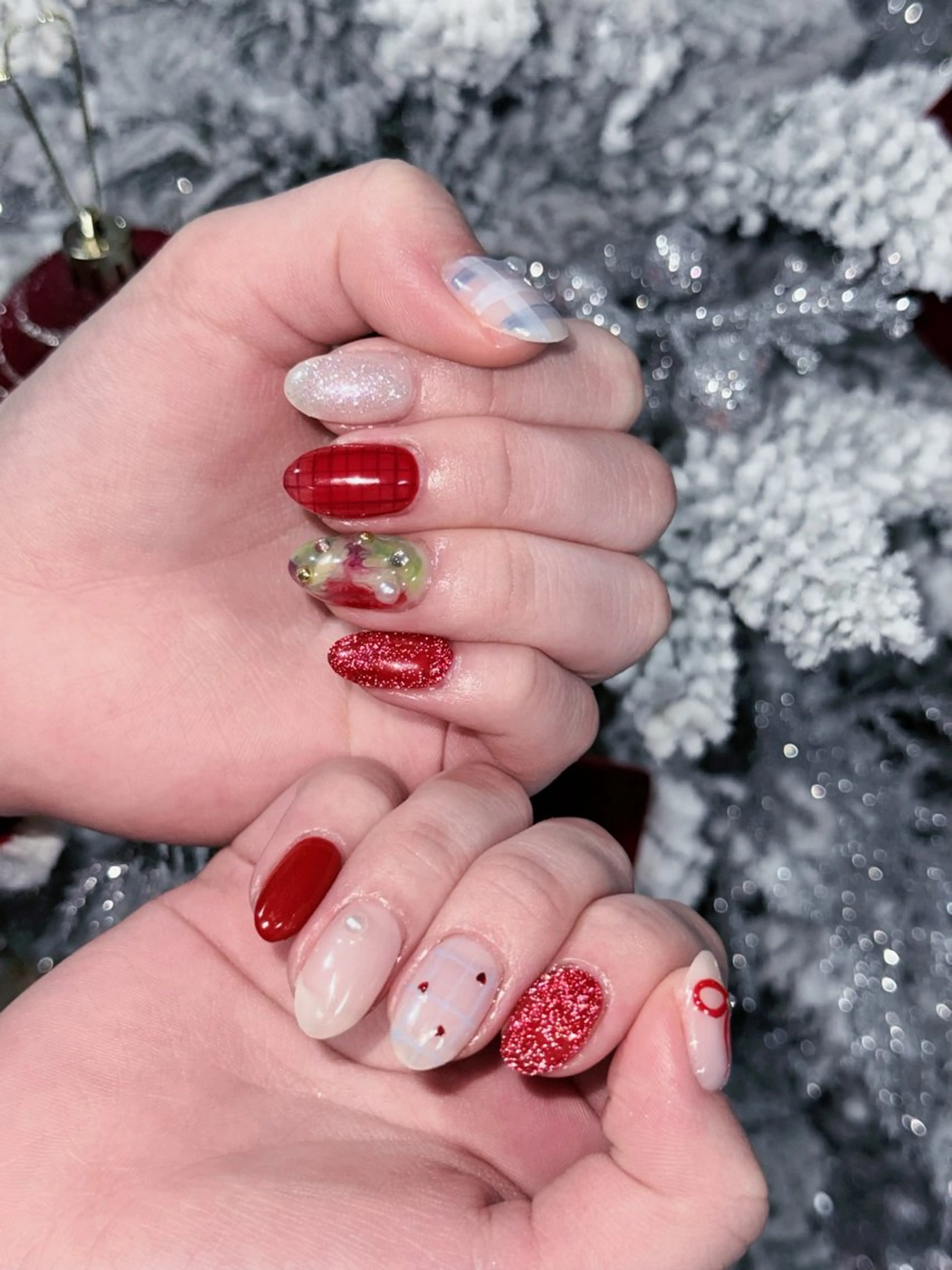 ネイル アートネイル ジェルネイル キラキラネイル ニュアンスネイル オフィスネイル ハンドネイル Kitty Nailのネイルデザイン