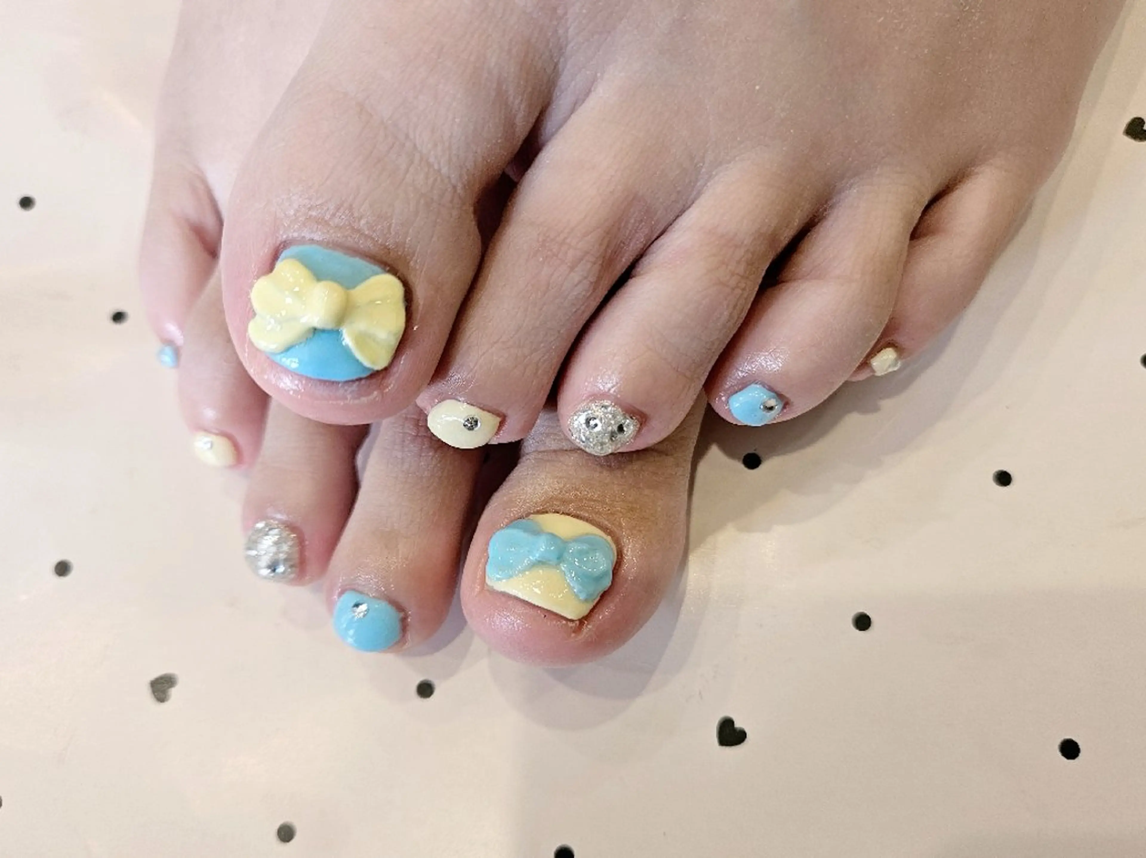 ネイル フットネイル 関口 友菜のヘアスタイル