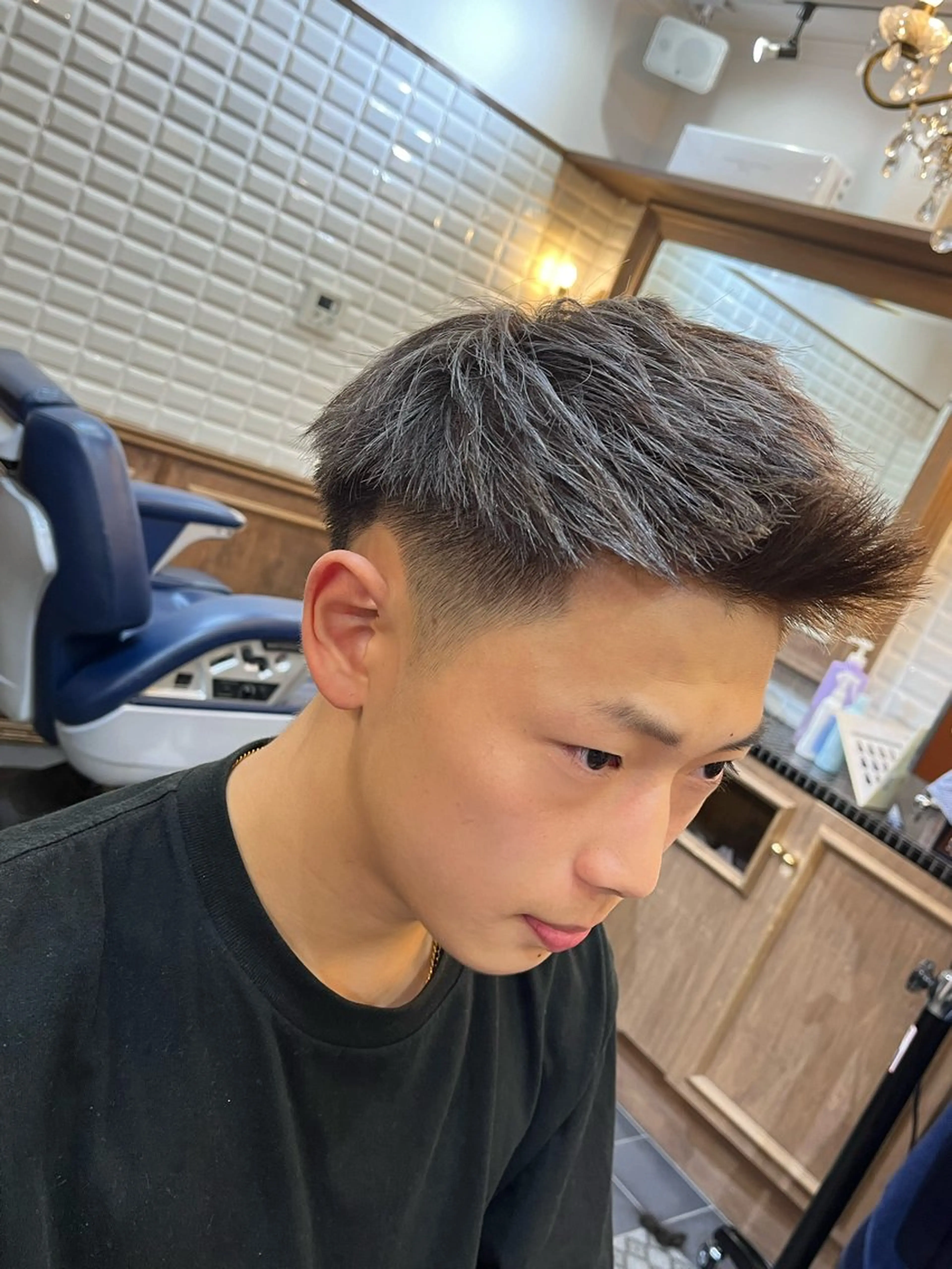 ショート カラー ハイライトカラー パープルカラー ハイライト lupinus 中田店のヘアスタイル