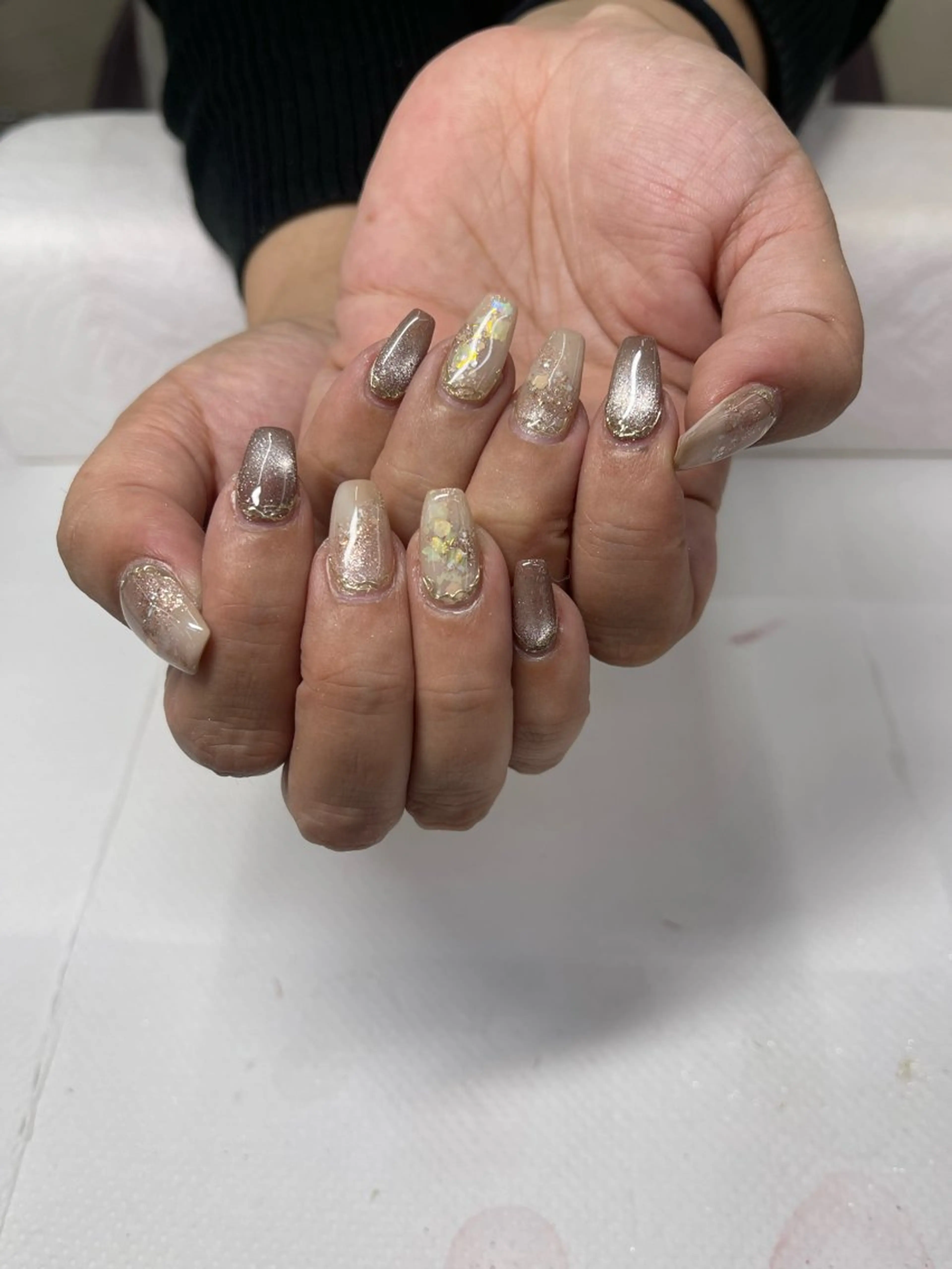 ネイル マグネットネイル ニュアンスネイル 鈴 木のネイルデザイン