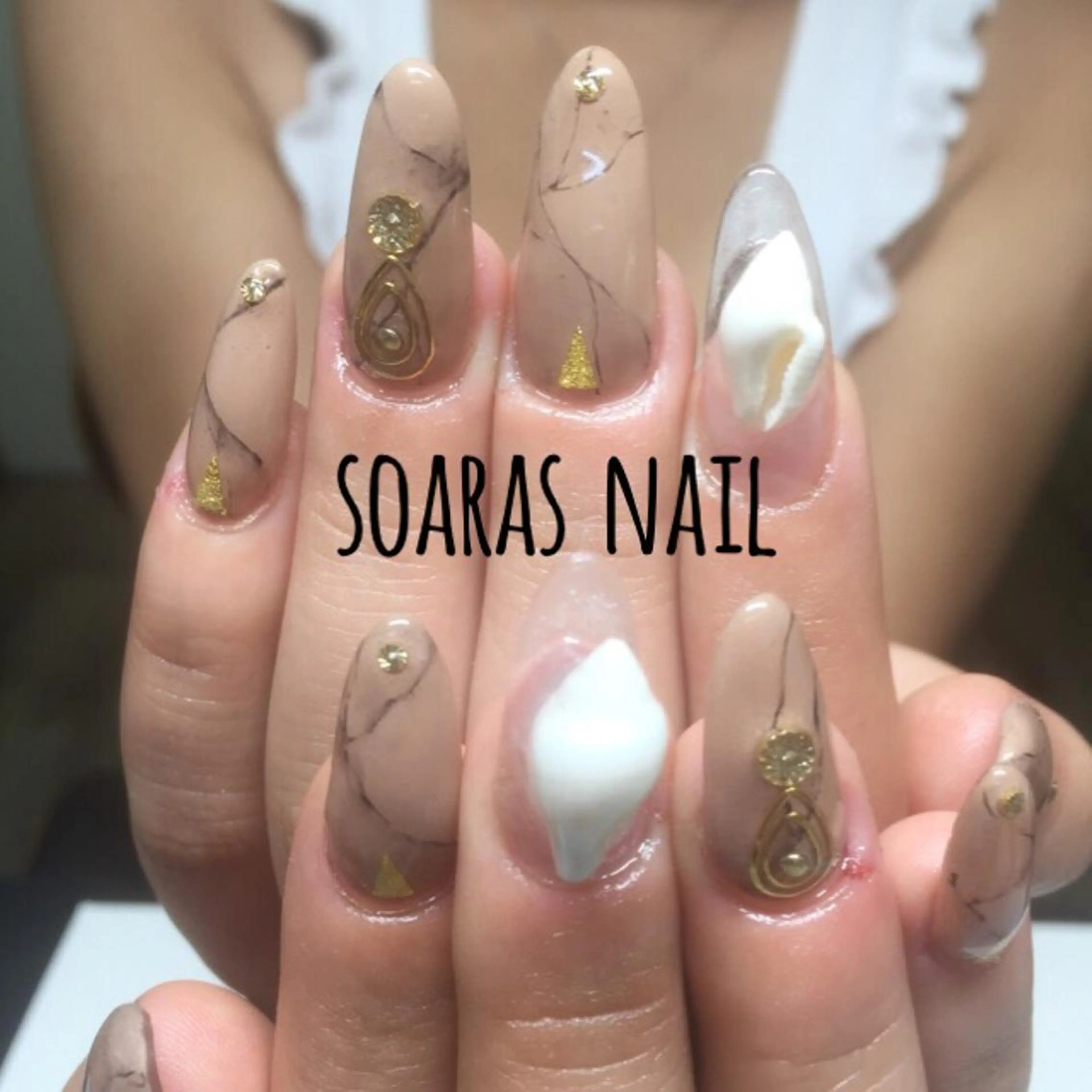 ネイル 長さ出し soaras nailのネイルデザイン