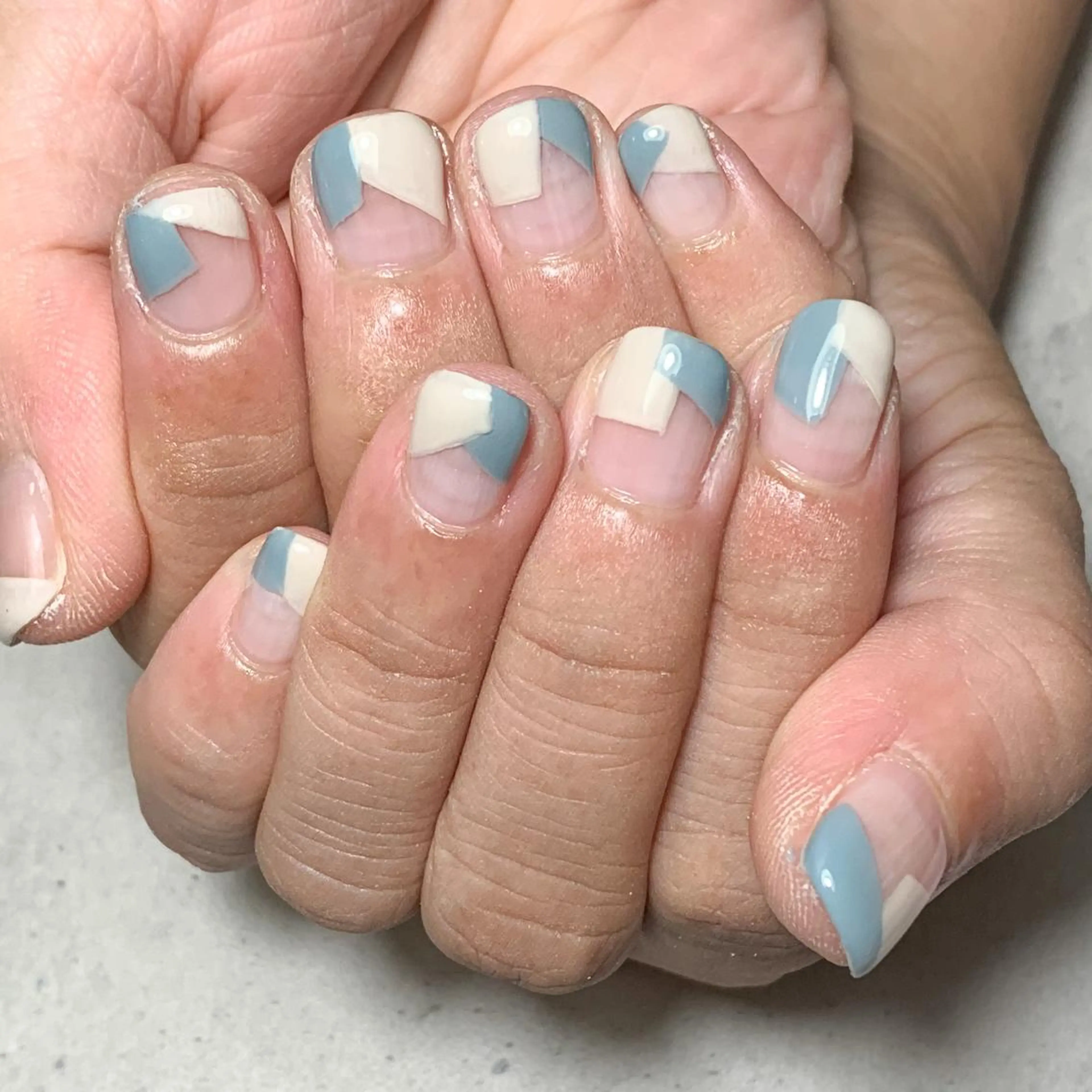 ネイル atelier FIORITURA所属・FIORITURA aiのネイルデザイン