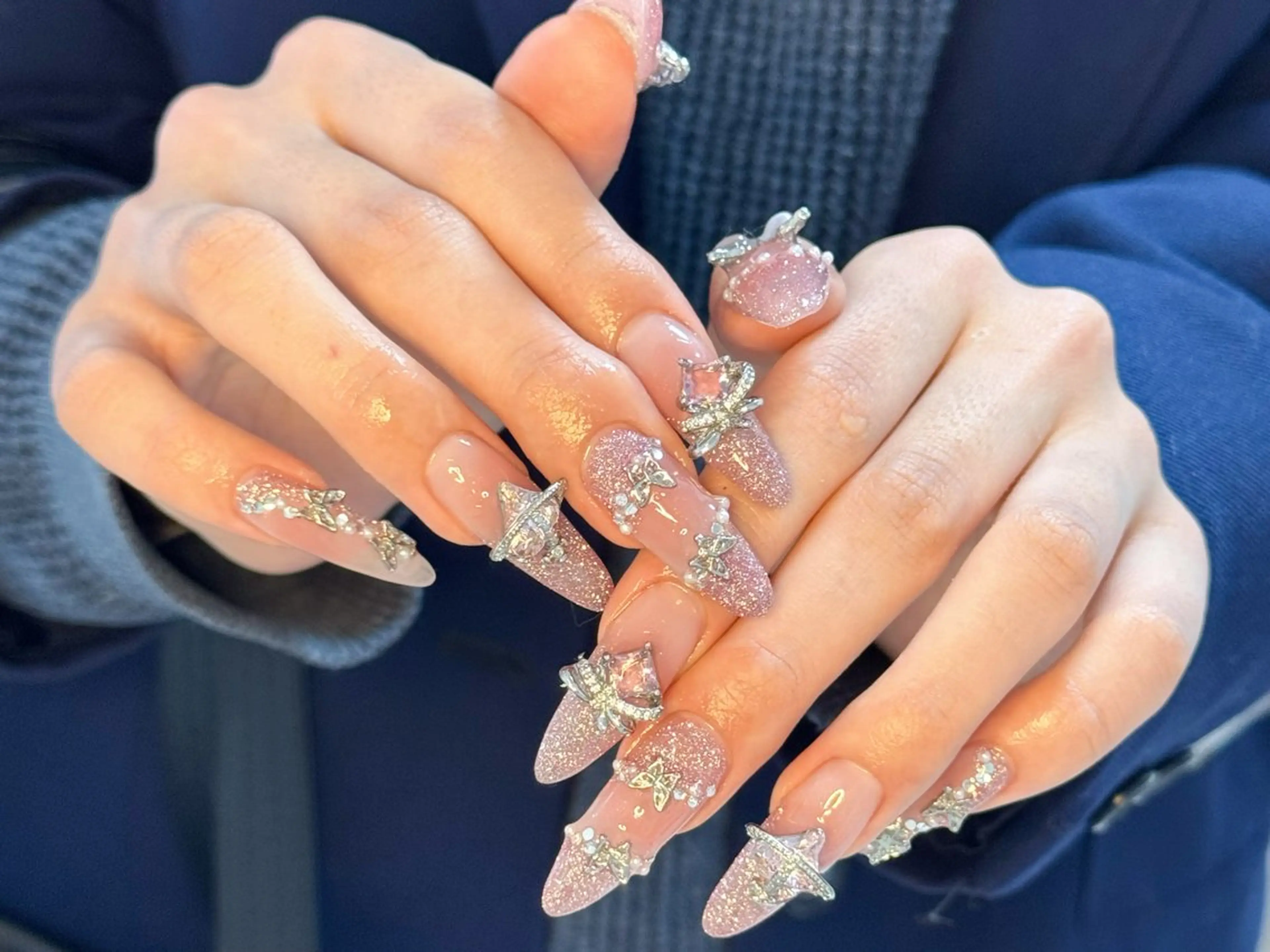 ネイル アートネイル オーロラネイル チークネイル フレンチネイル ガラスフレンチ ハンドネイル 🎀🎀YooLi Nail Salonのネイルデザイン