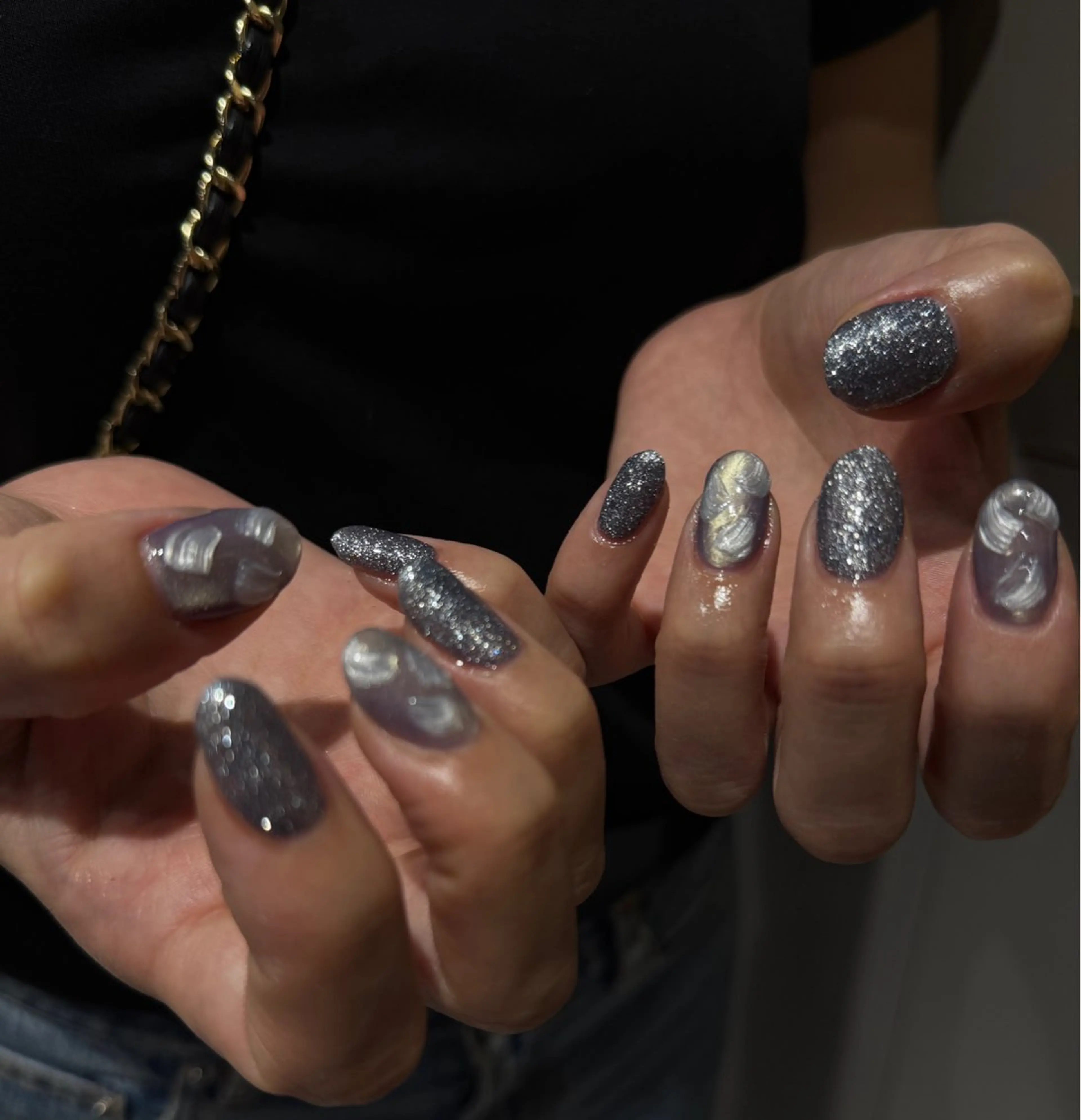 ネイル 金 柚嬉のネイルデザイン