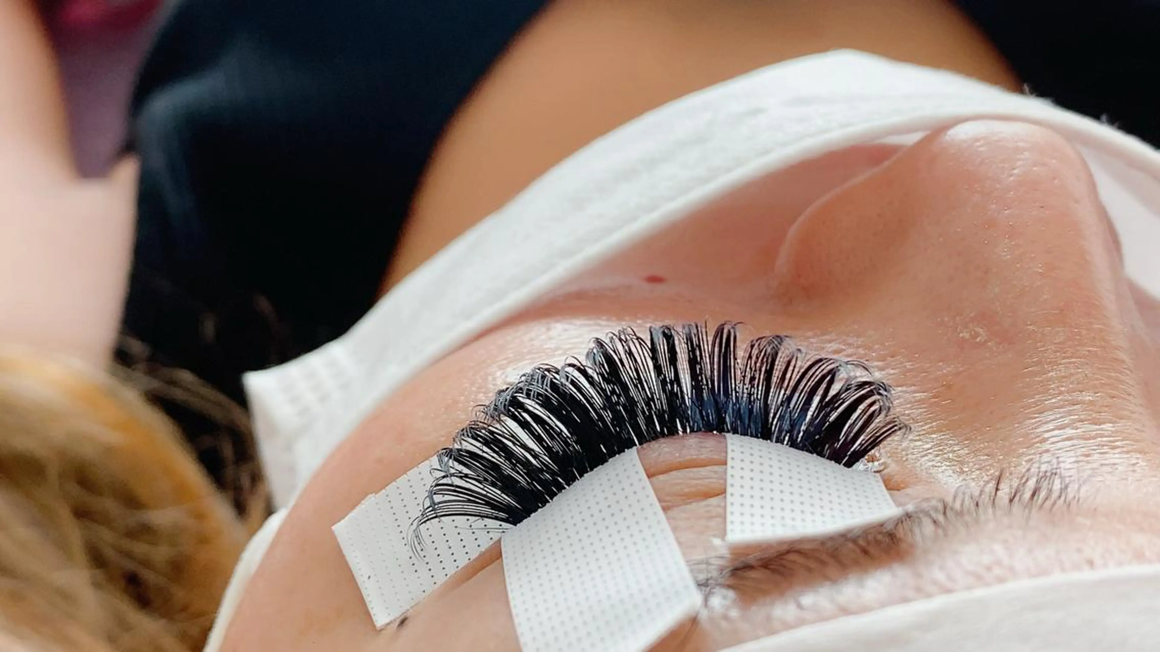 パーマ マツエク・マツパ アイブロウ バインドロック 神山 ビューティー・アイのマツエク・マツパデザイン