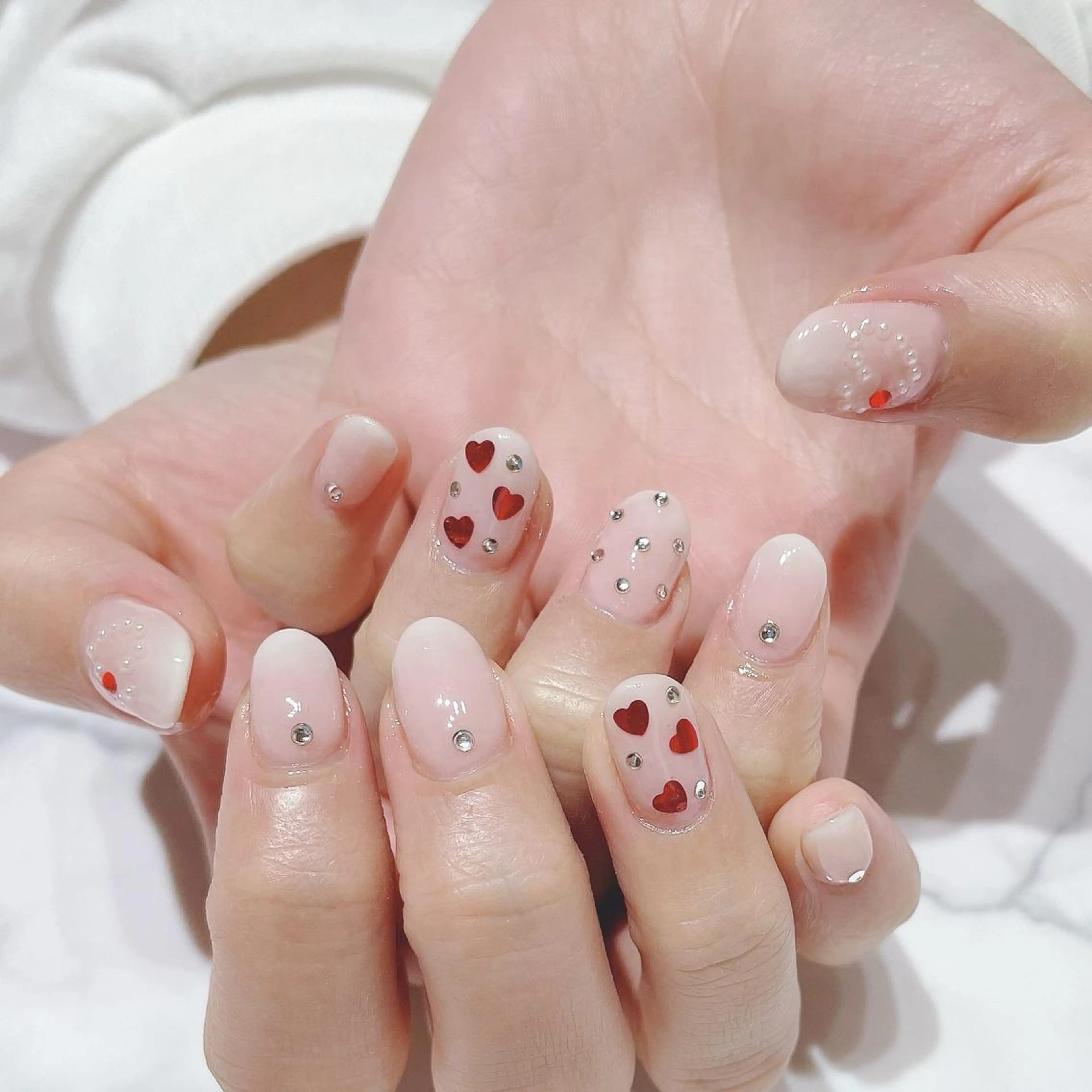 ネイル 持ち込み ネイルサロン Belleのネイルデザイン