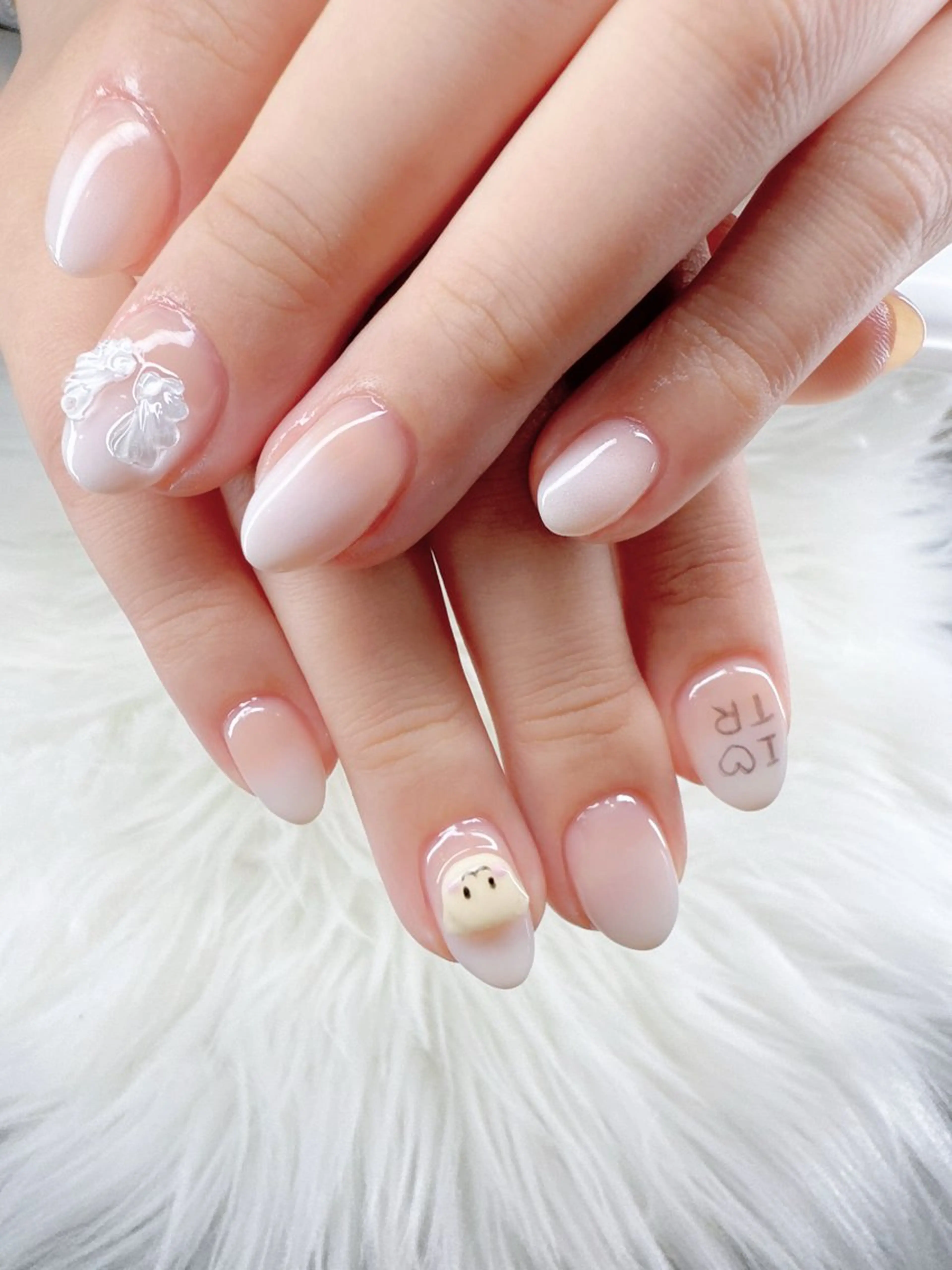 ネイル 持ち込み Agate miku🎀‧₊のネイルデザイン