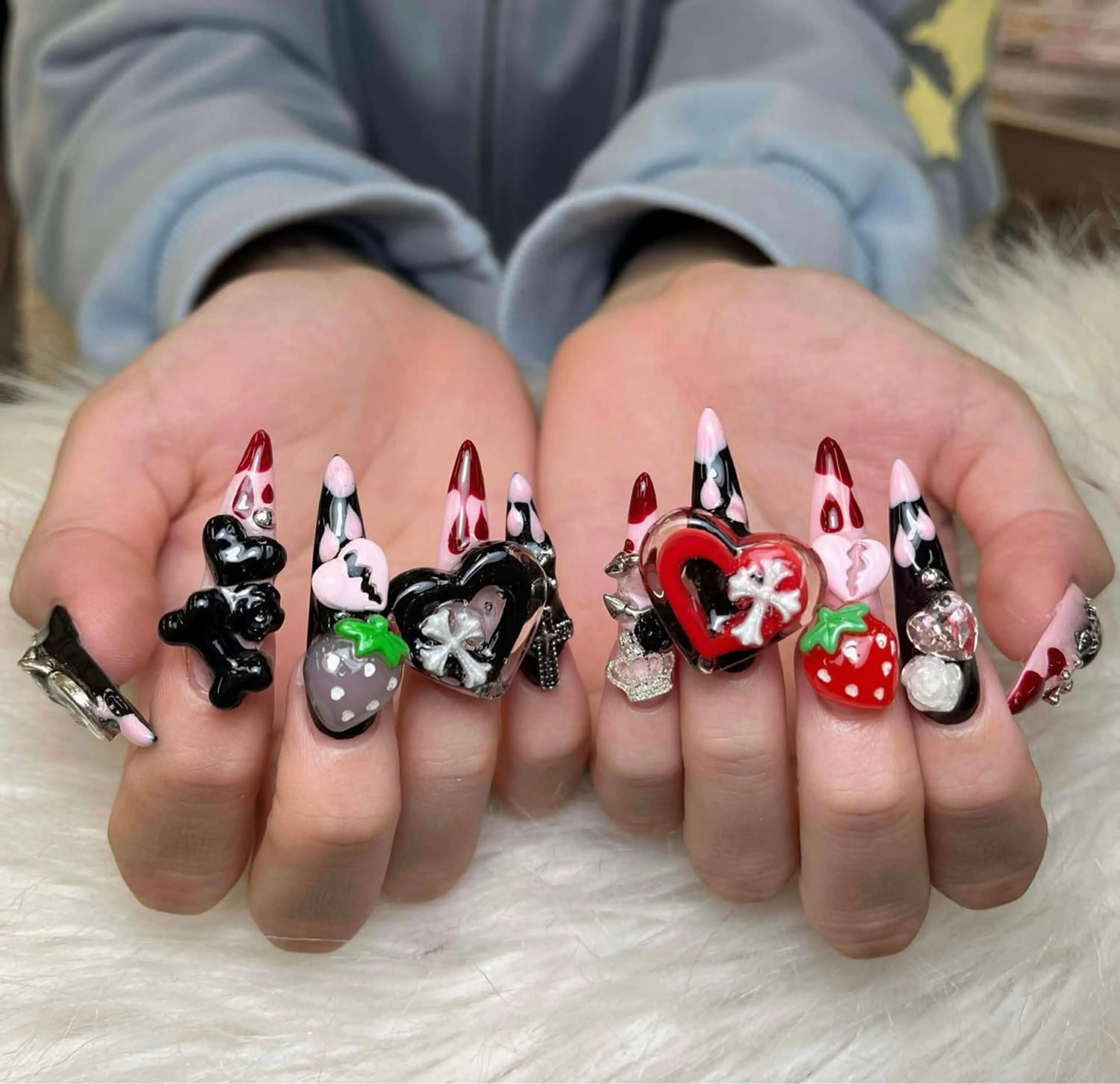 ネイル ハンドネイル Hi Beauty 渋谷(ネイル、ハイパーナイフ6、脂肪れいきゃく、マッサージ＆エステサロン)所属・Hi beauty 渋谷のネイルデザイン