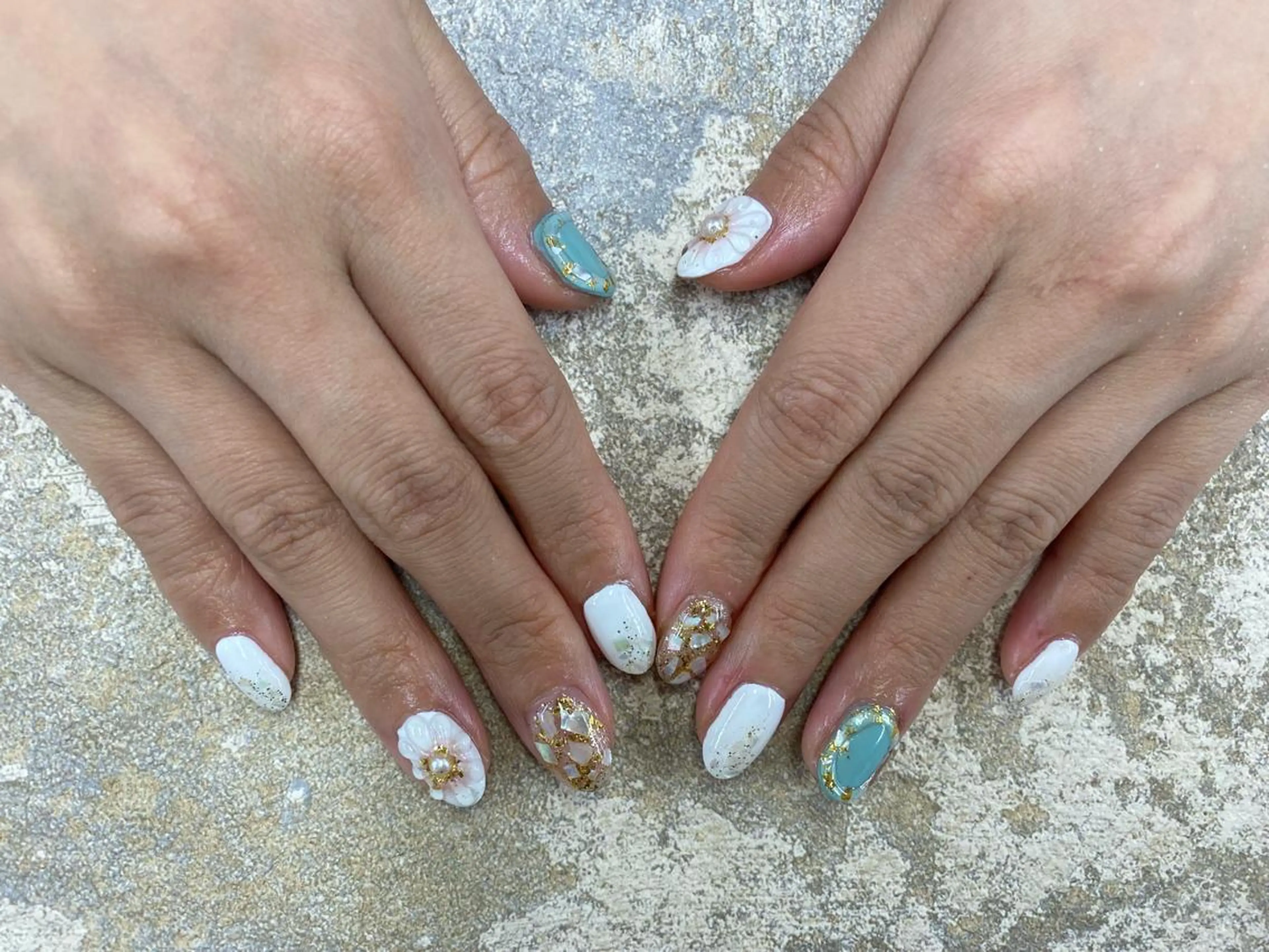 ネイル Basic町田本店 EMIRIのネイルデザイン