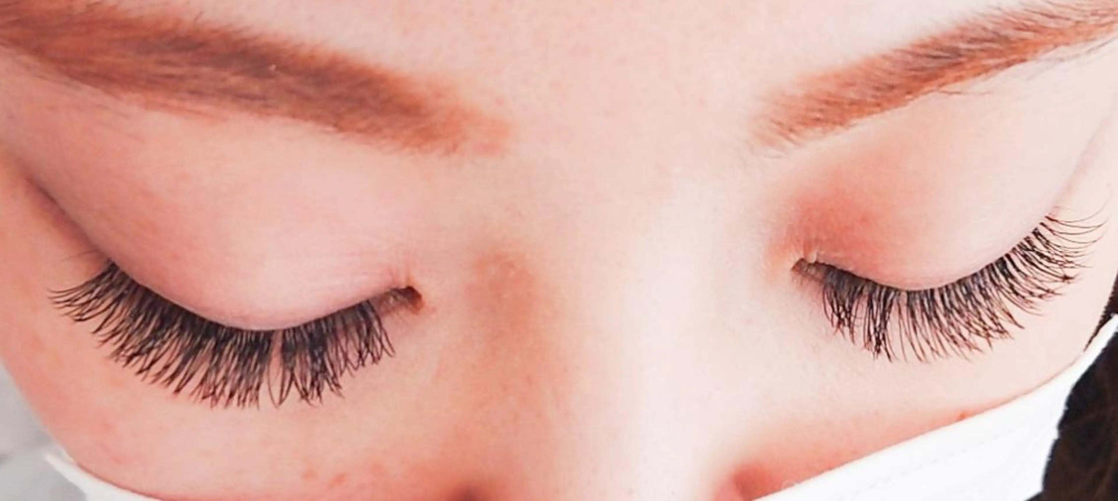 マツエク・マツパ フラットラッシュ eyesalonAibery所属・eyesalon Aiberyのマツエク・マツパデザイン