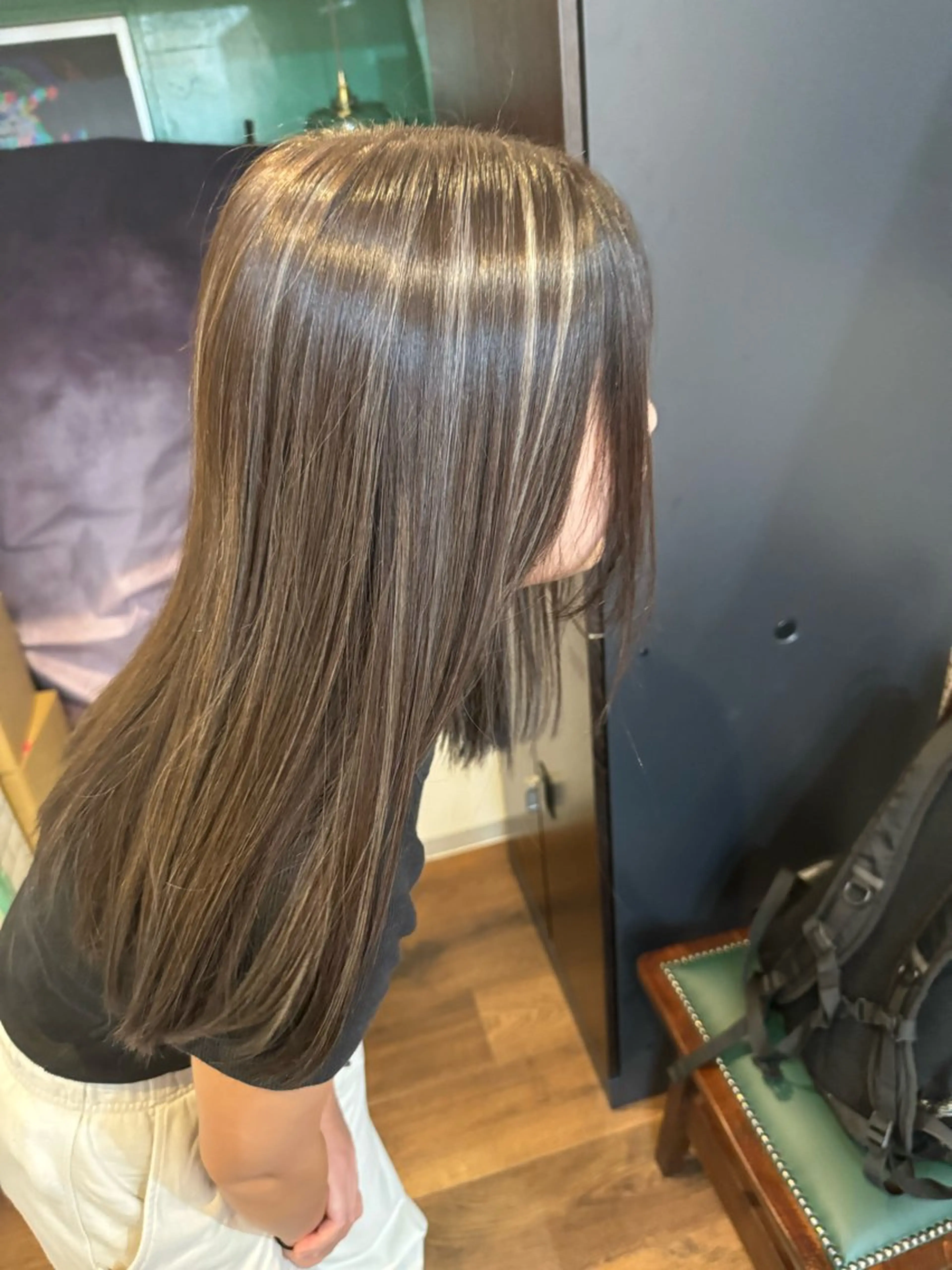 🩶ハイライトカラー➕トリートメント🩶の写真