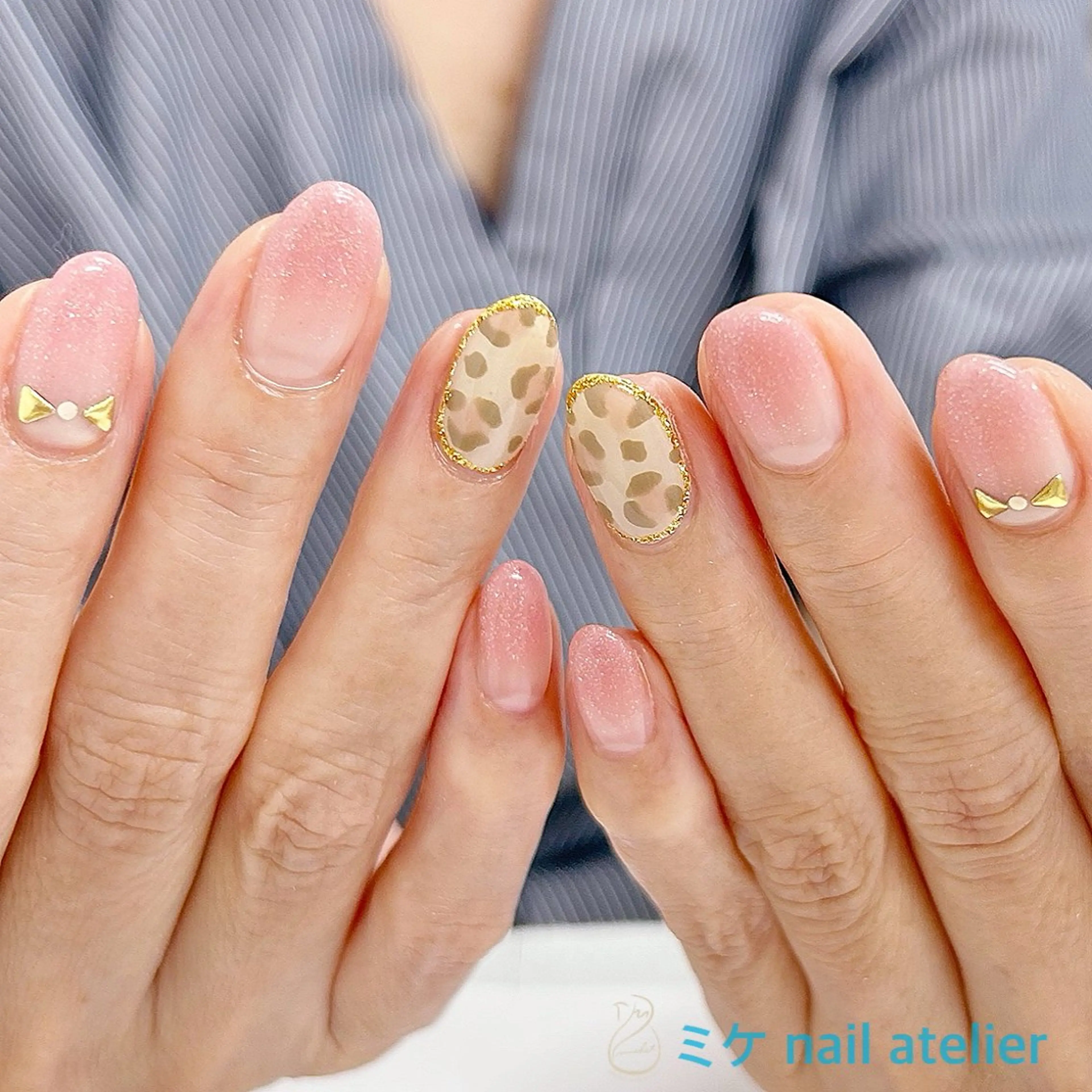 ネイル アニマル柄 ブラウン ジェルネイル ゴールド グラデーション ハンドネイル h. rikaのネイルデザイン