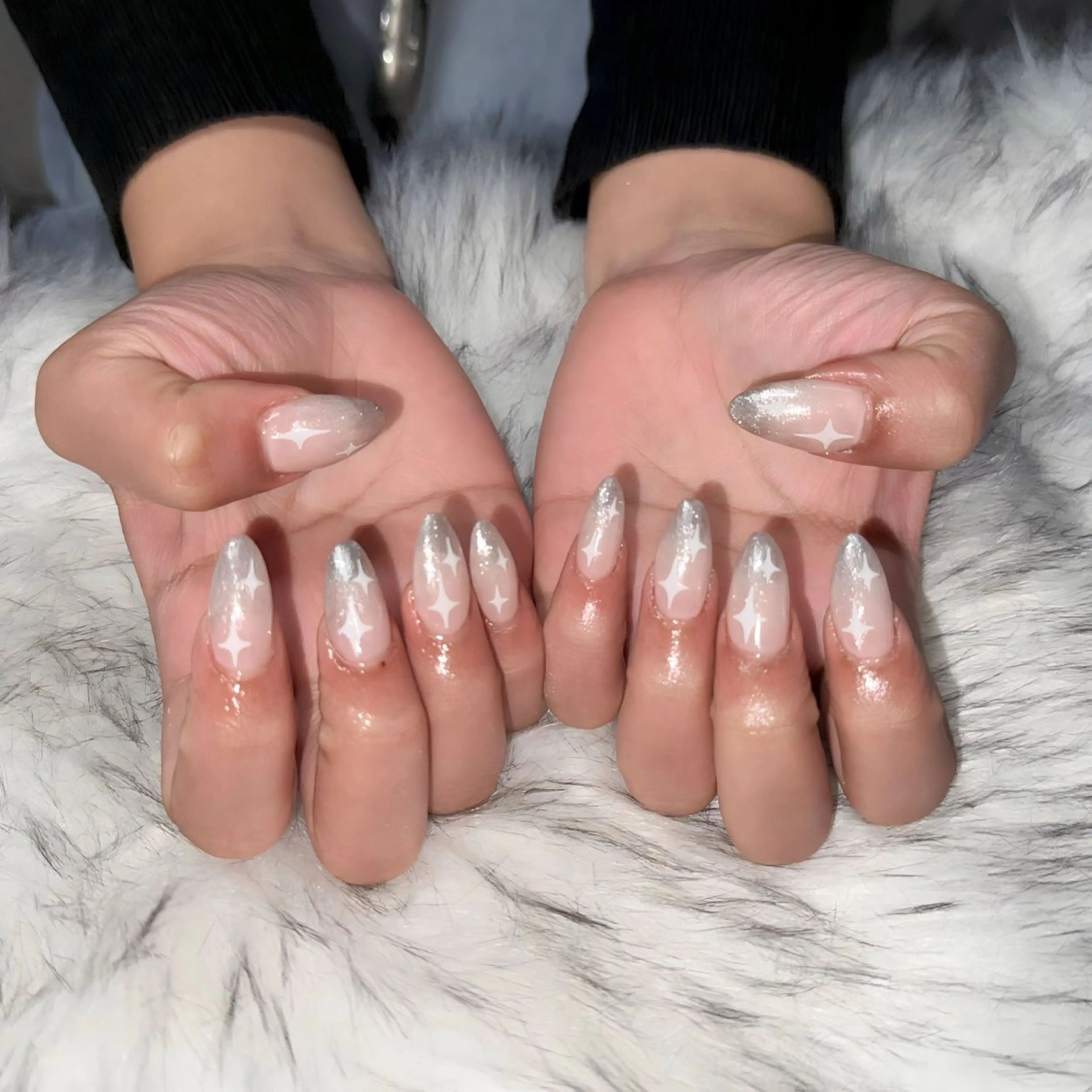 セミロング ハンドネイル mao .のネイルデザイン