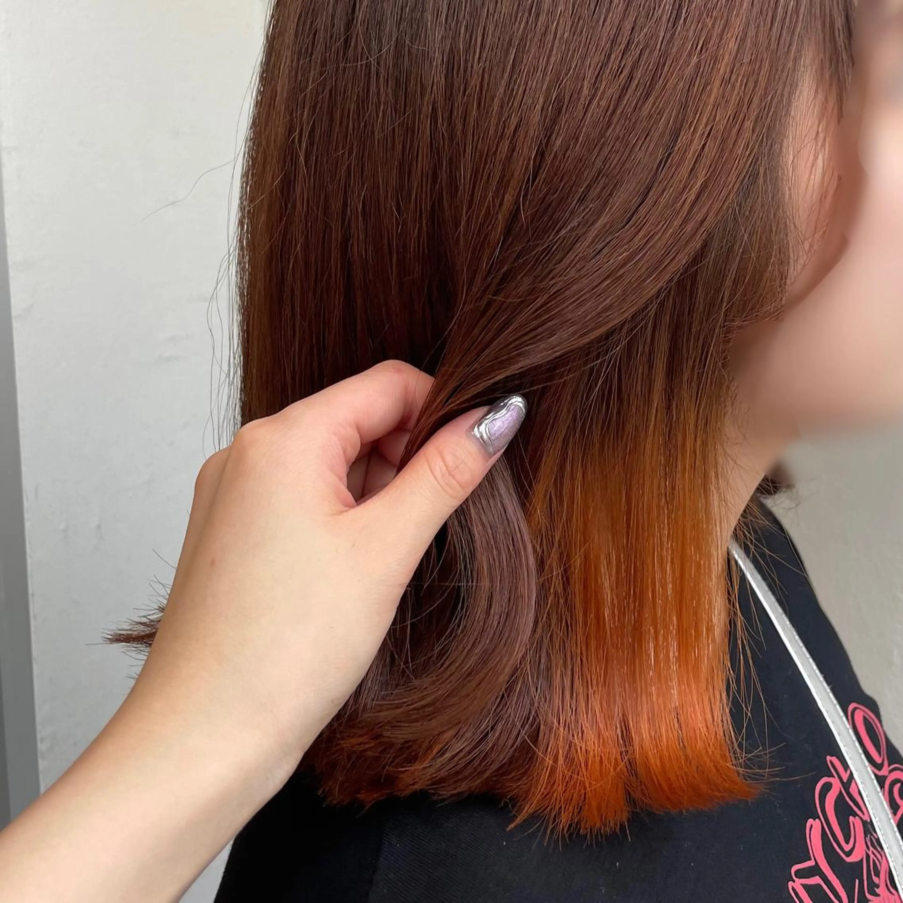 ミディアム ヘアカラー 岡本 彩香のヘアスタイル