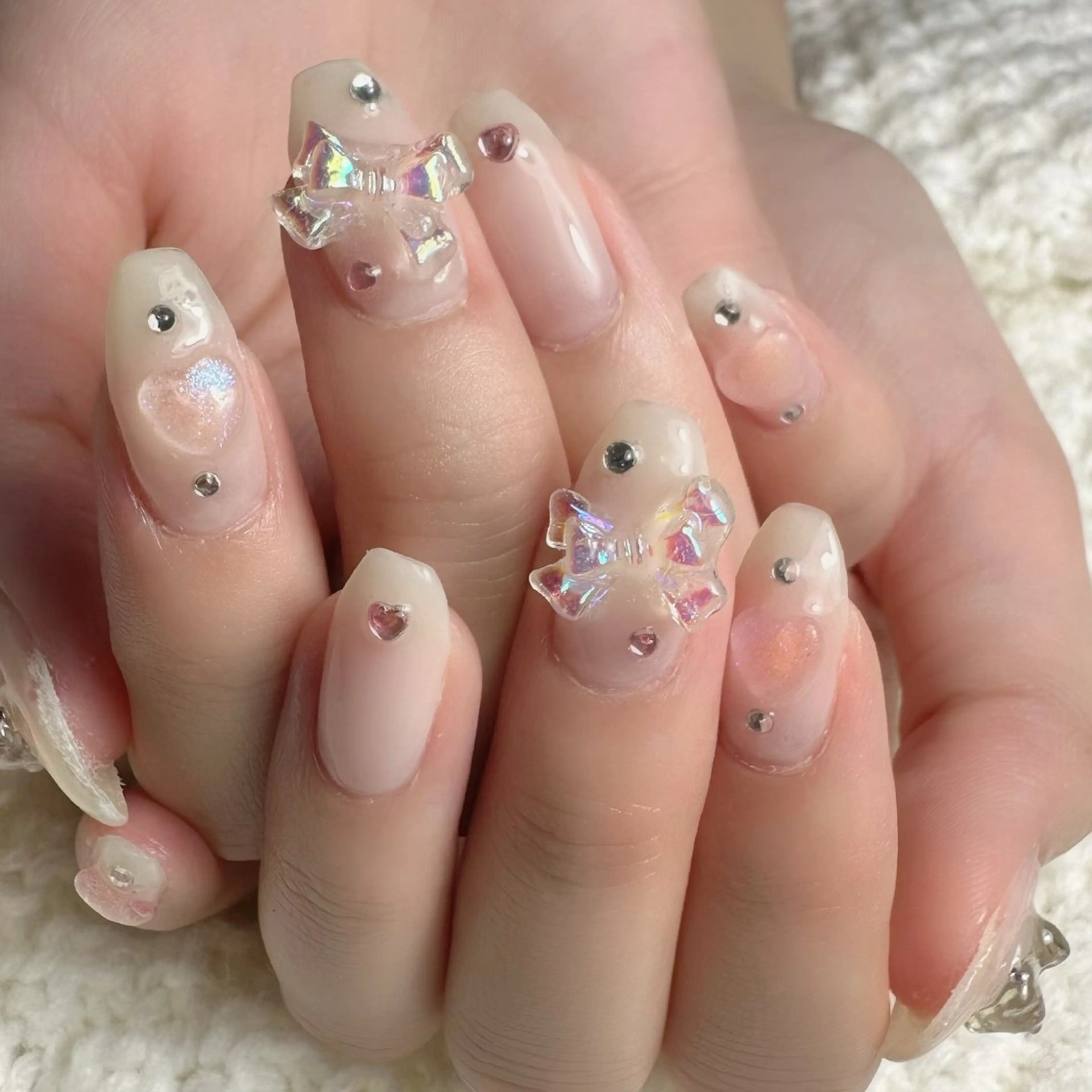 ネイル 新山 聖のネイルデザイン