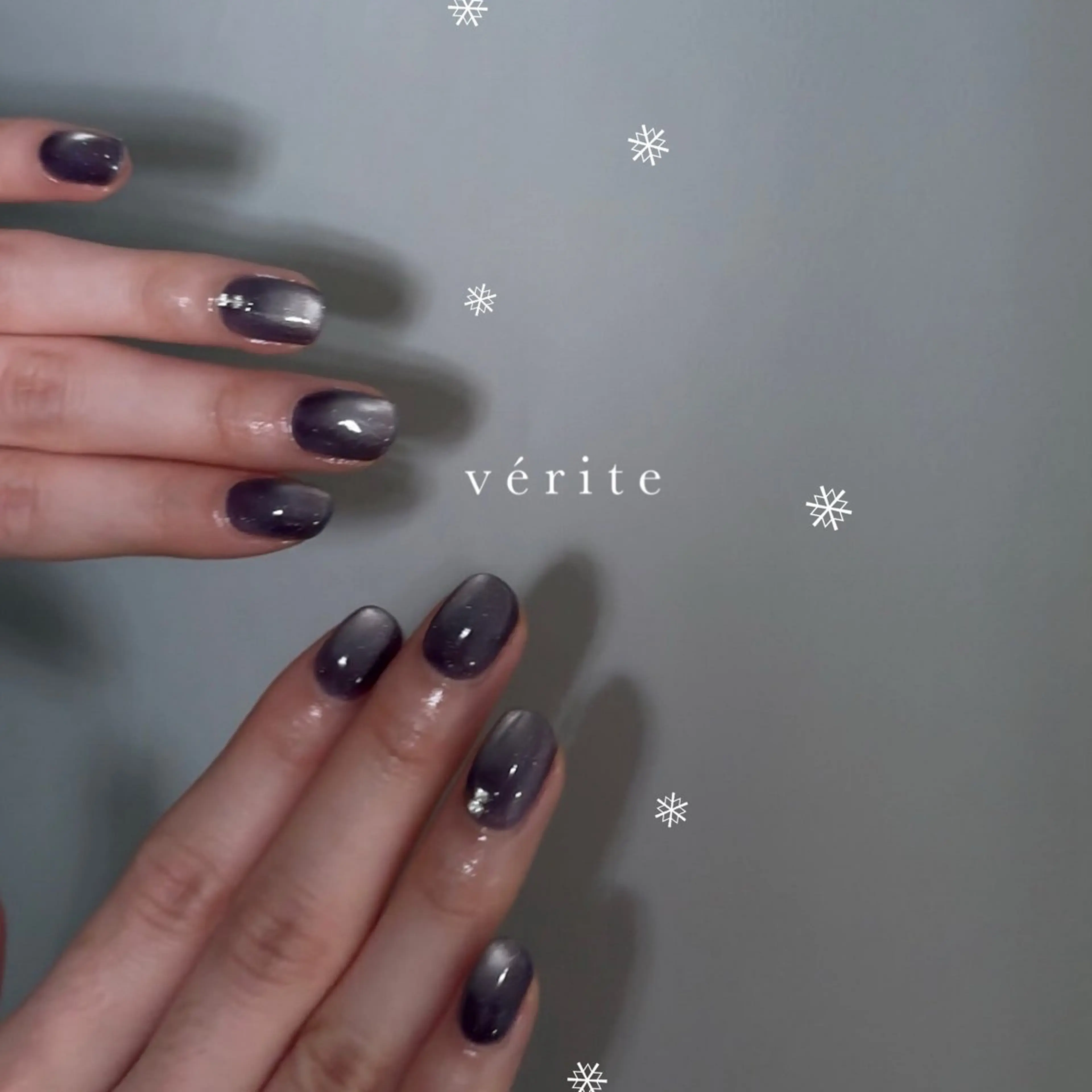 ネイル アートネイル マグネットネイル ワンカラーネイル verite所属・vérite nailのネイルデザイン