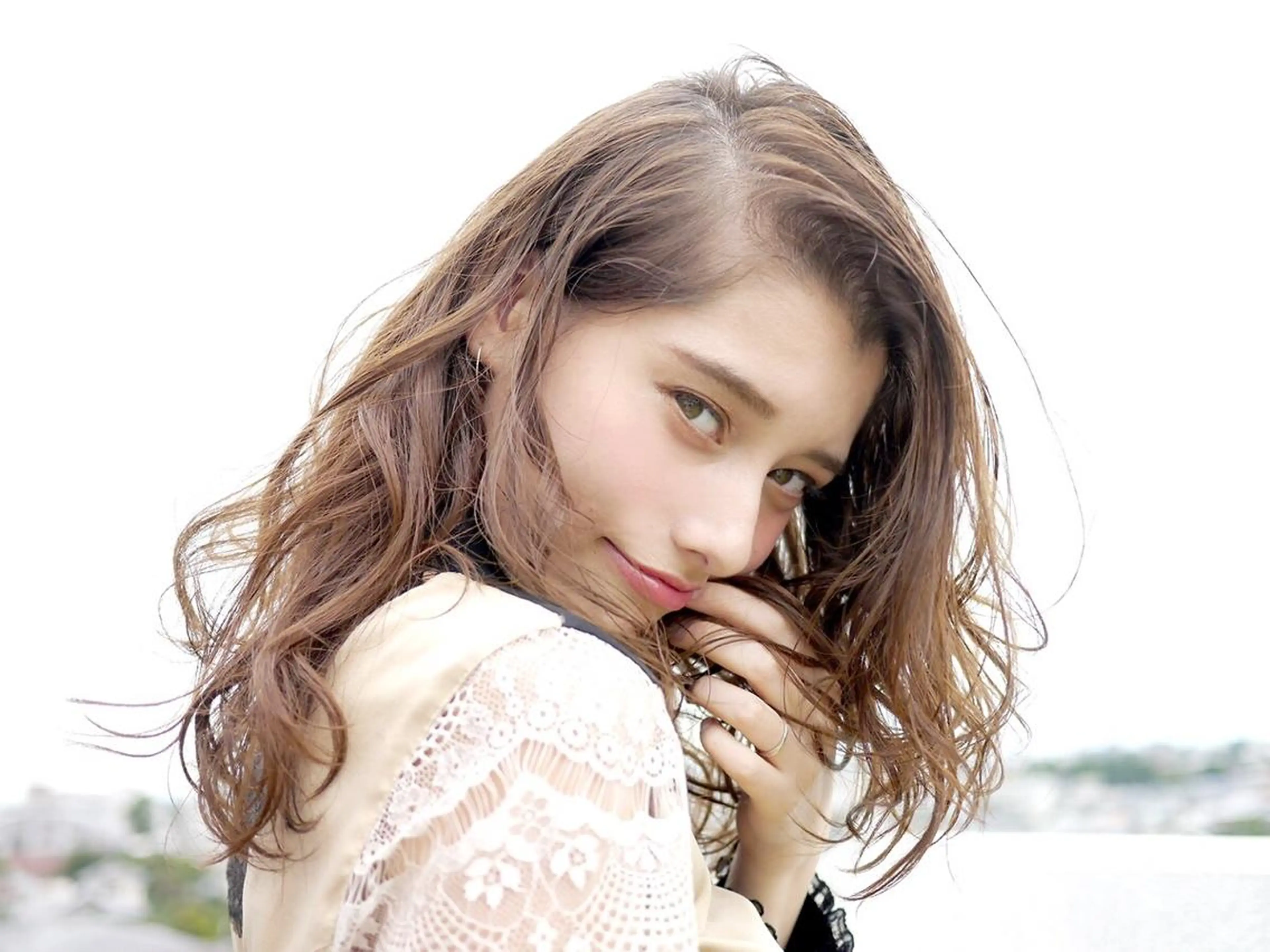 カラー 圧倒的美髪ストレート ツダケイタロウのヘアスタイル