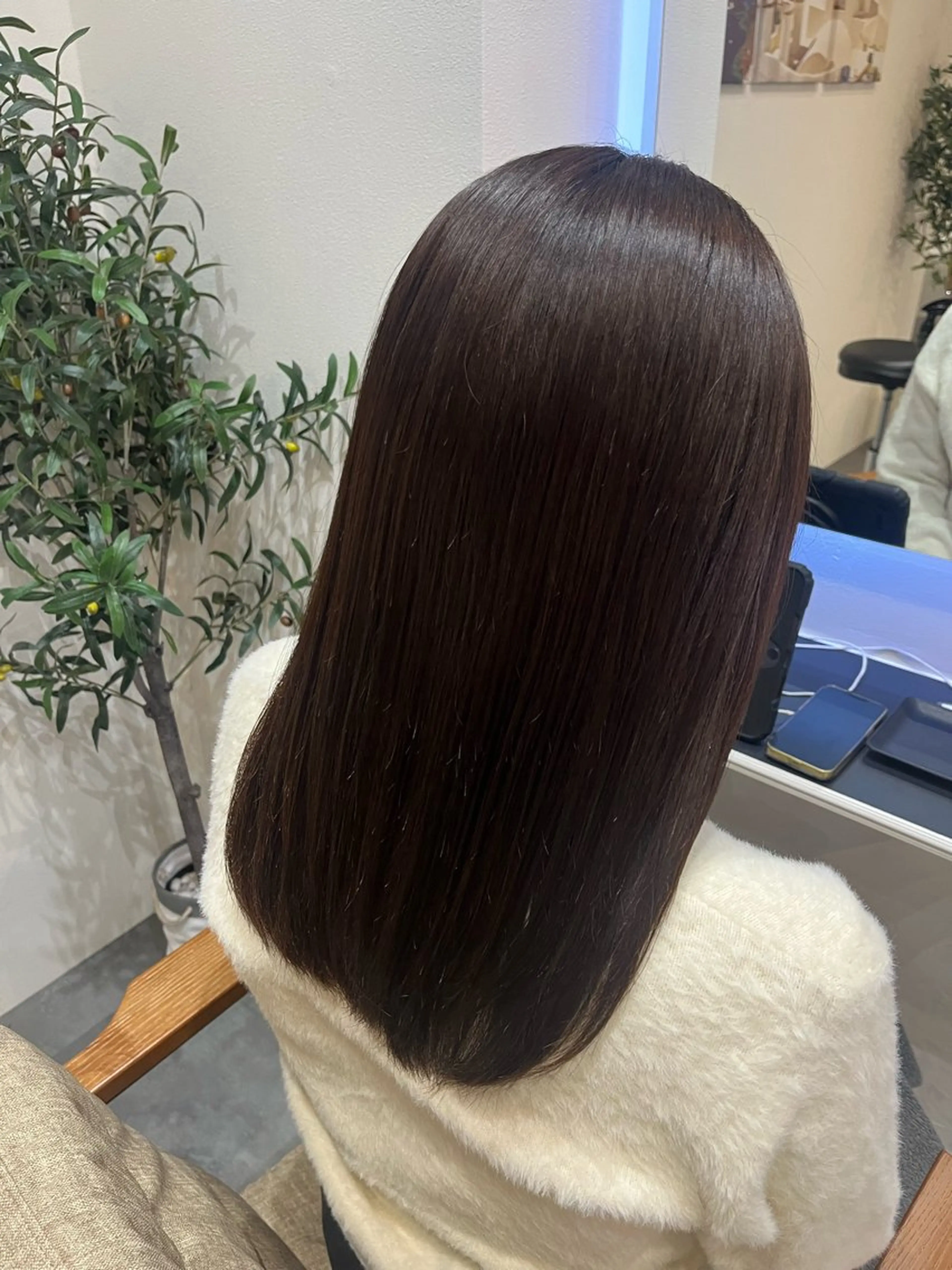 ロング カラー 藤田 詩織のヘアスタイル