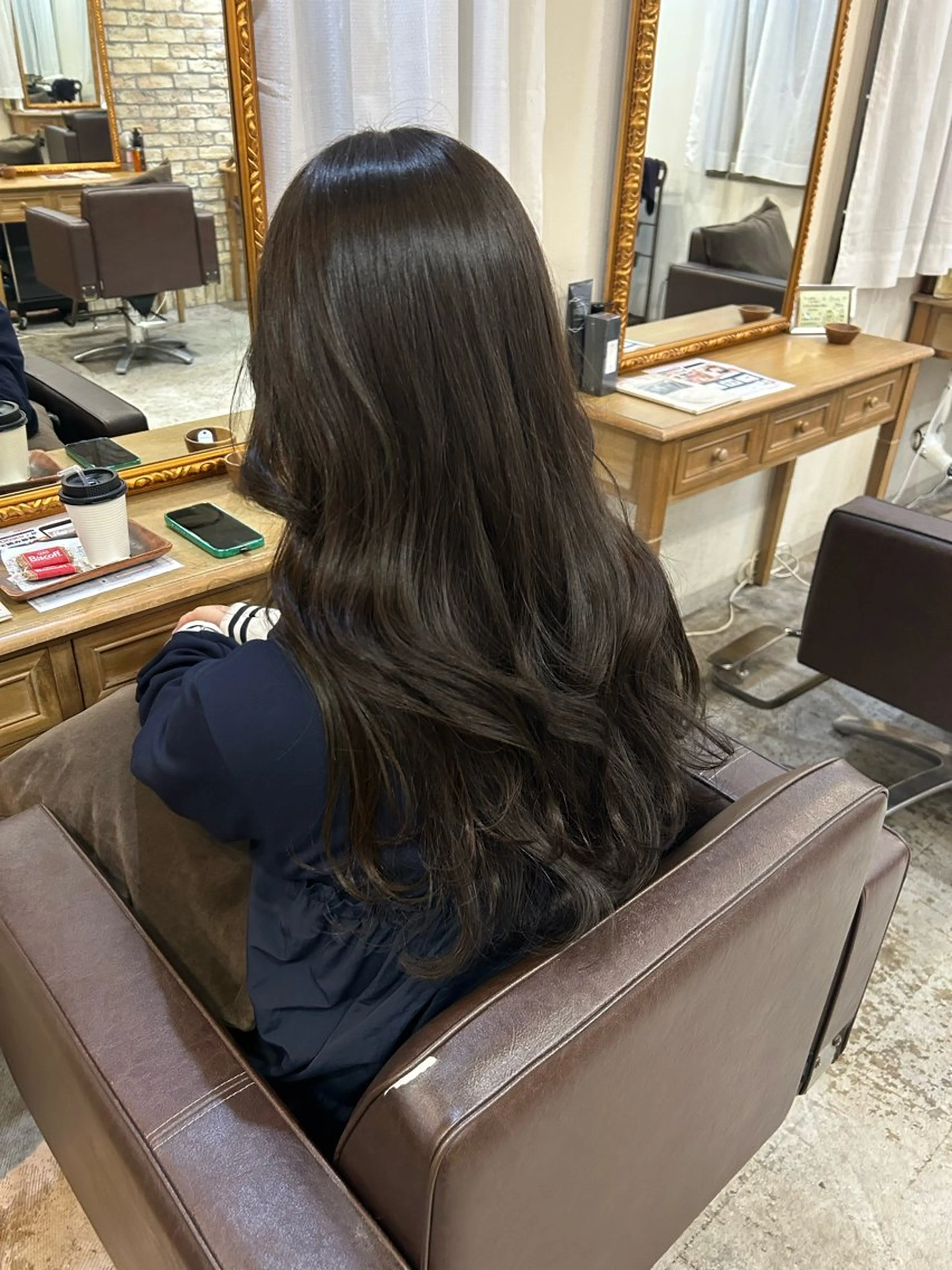 ロング カラー カット ヘアカラー トリートメント 小澤 一稀のヘアスタイル