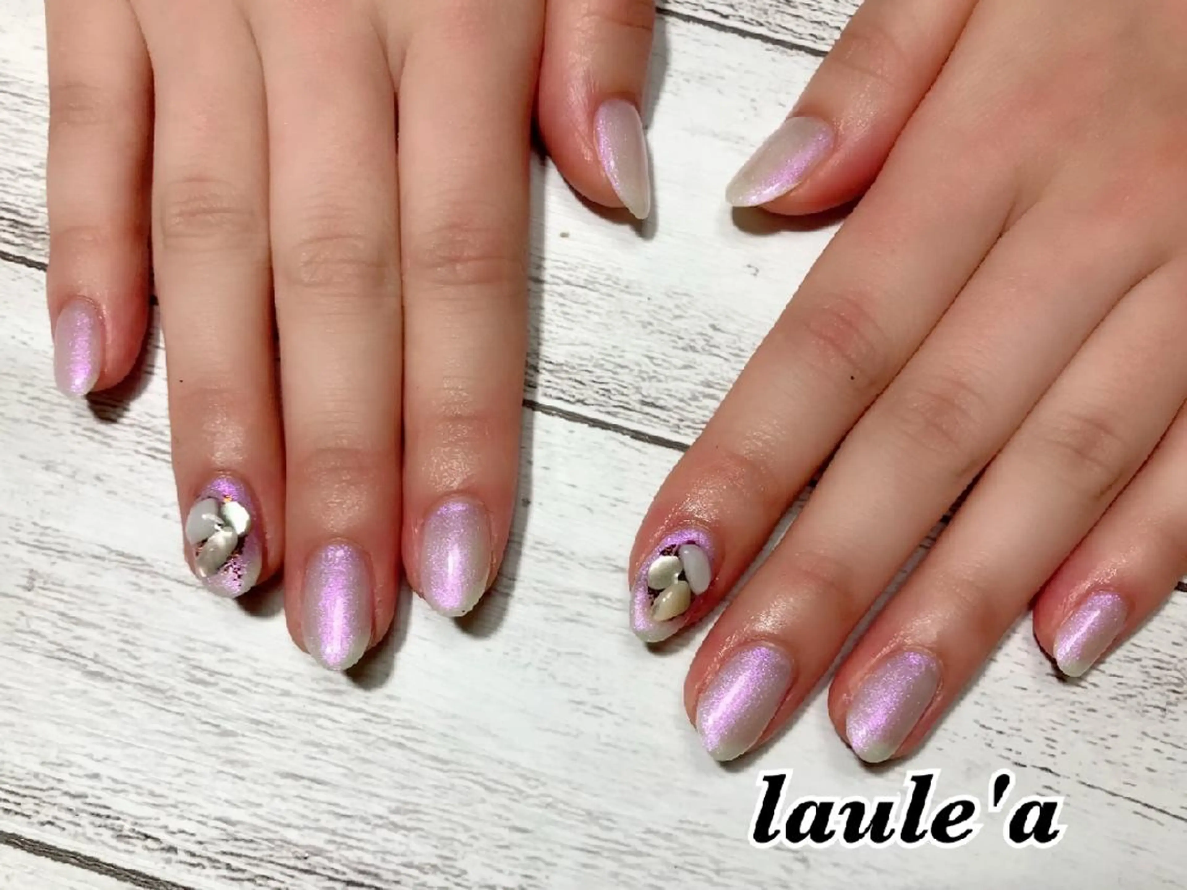 ネイル Rグループ felizのネイルデザイン