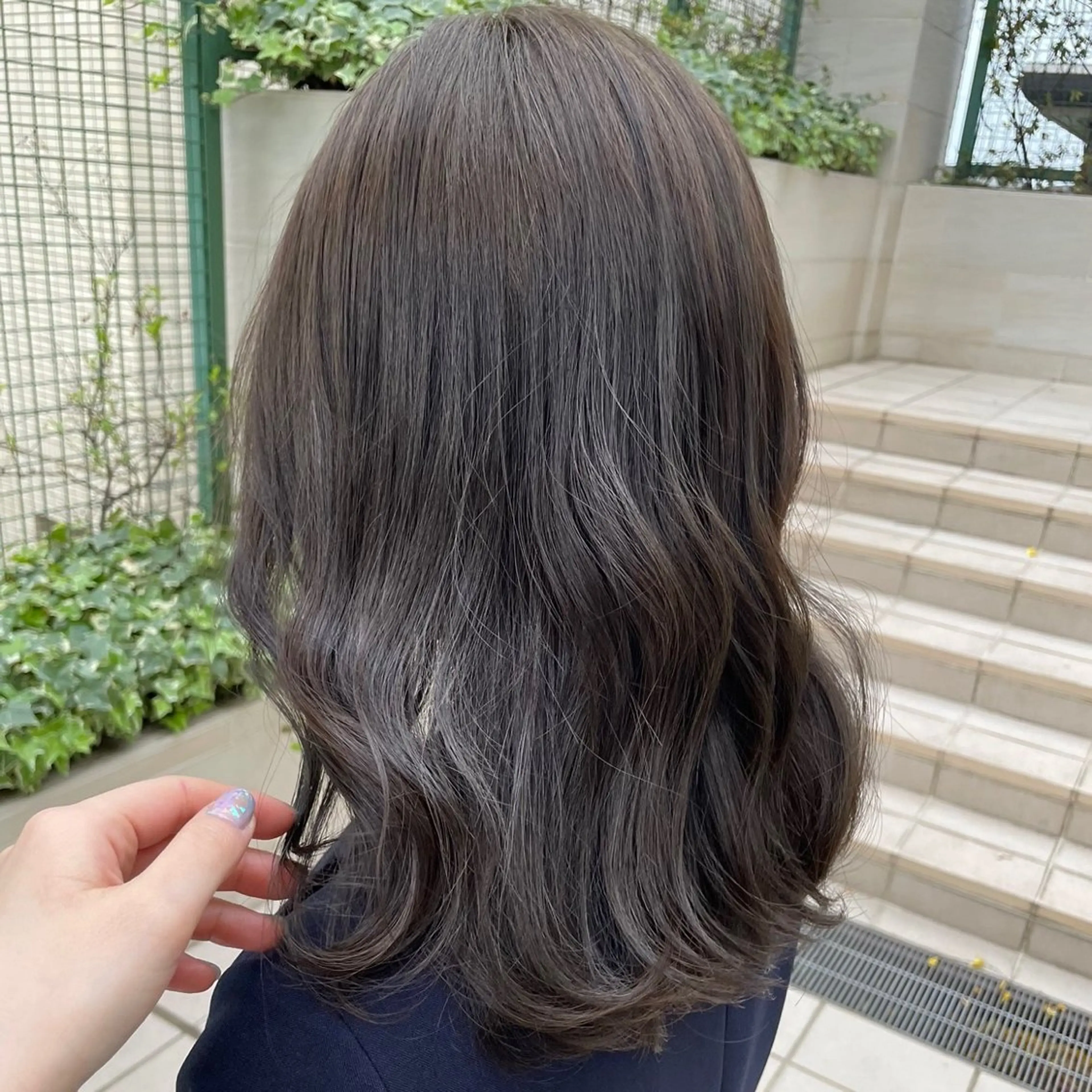 ロング カラー NaVIユウジ ブリーチカラーのヘアスタイル
