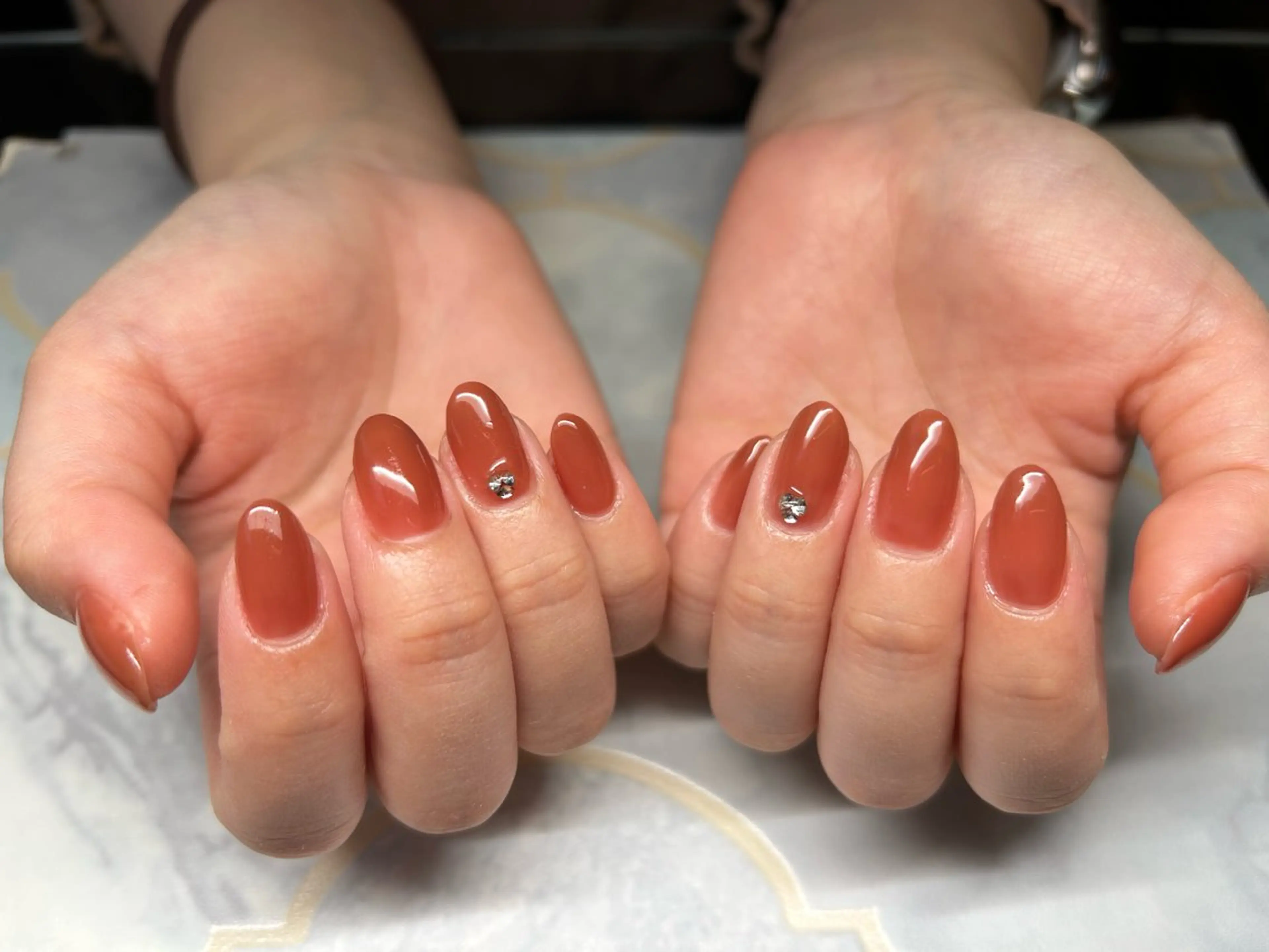 ネイル ワンカラーネイル ハンドネイル Lisa’s Salonのネイルデザイン