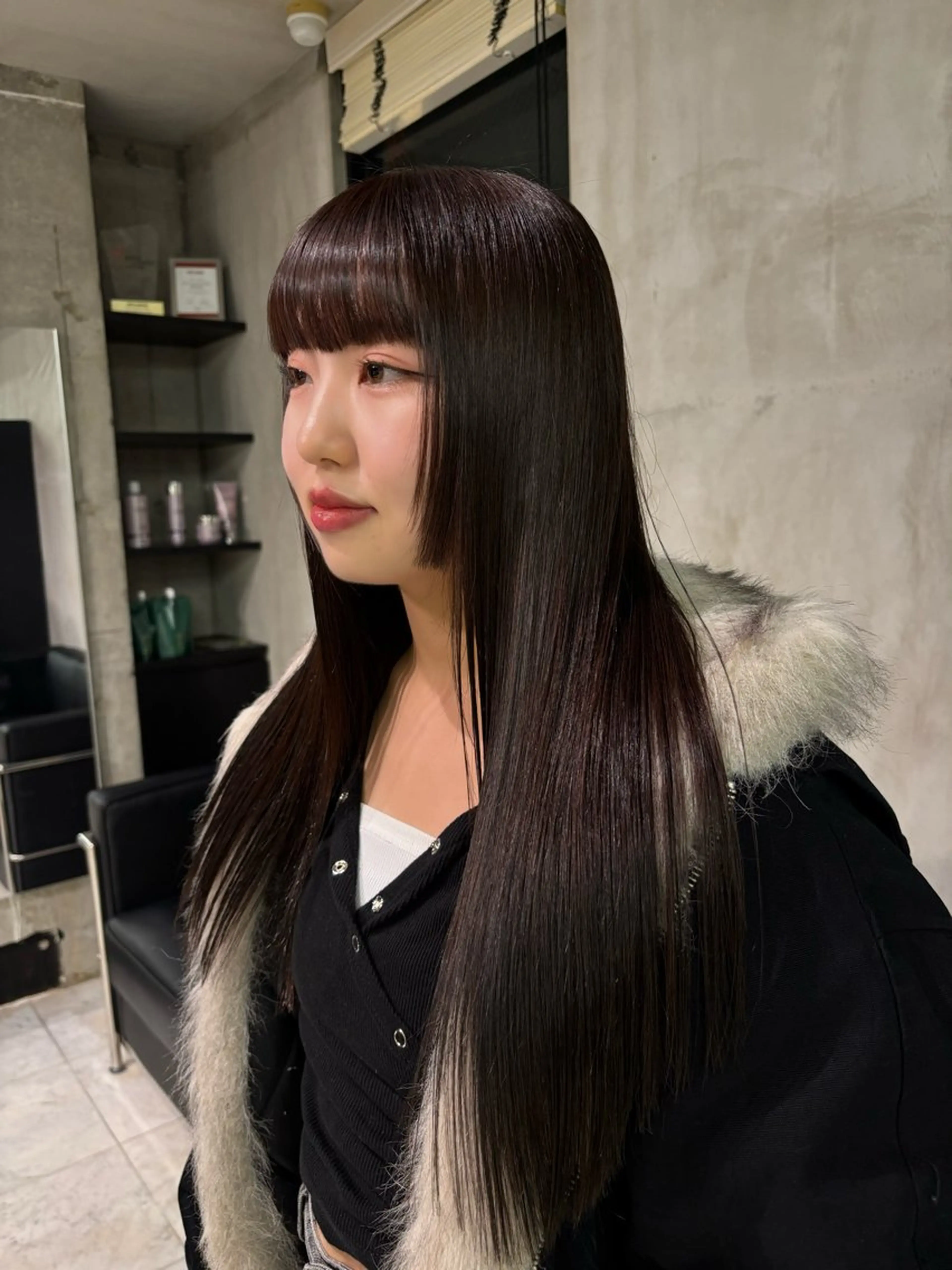 ロング ハイトーン/ ハイライト真柚🍨のヘアスタイル