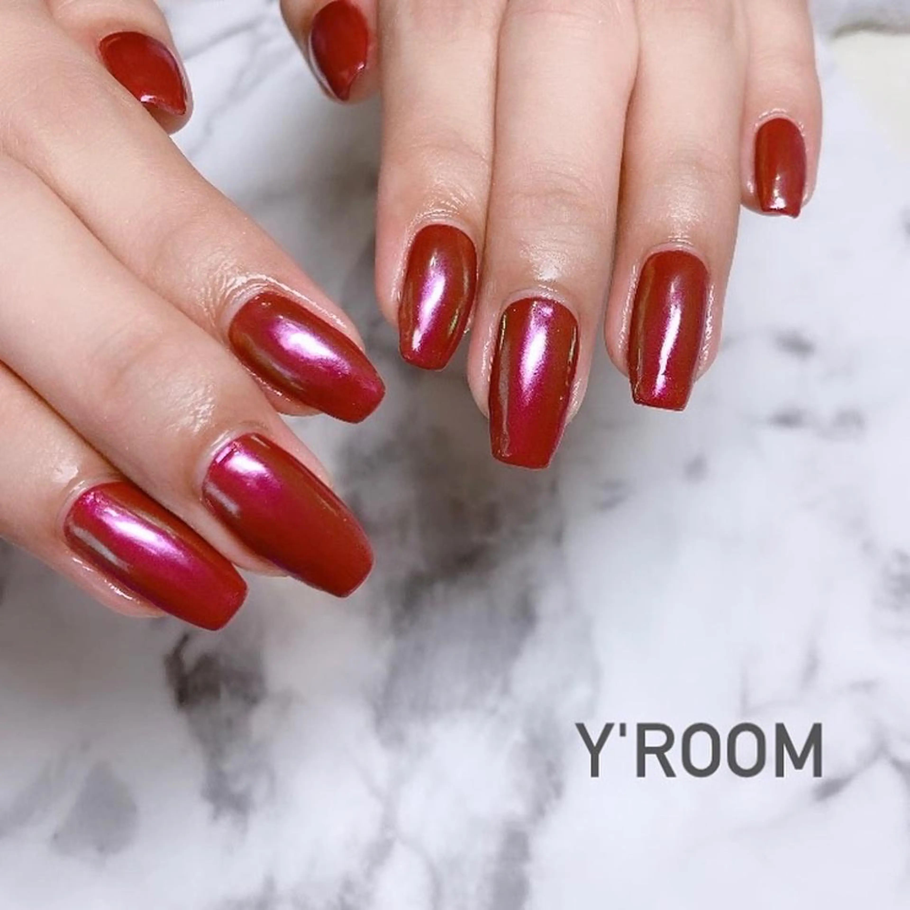 ネイル オーロラネイル フラッシュネイル フットネイル ジェルネイル 氷ネイル・うるうるネイル ハンドネイル YUKA （ネイリスト）のネイルデザイン