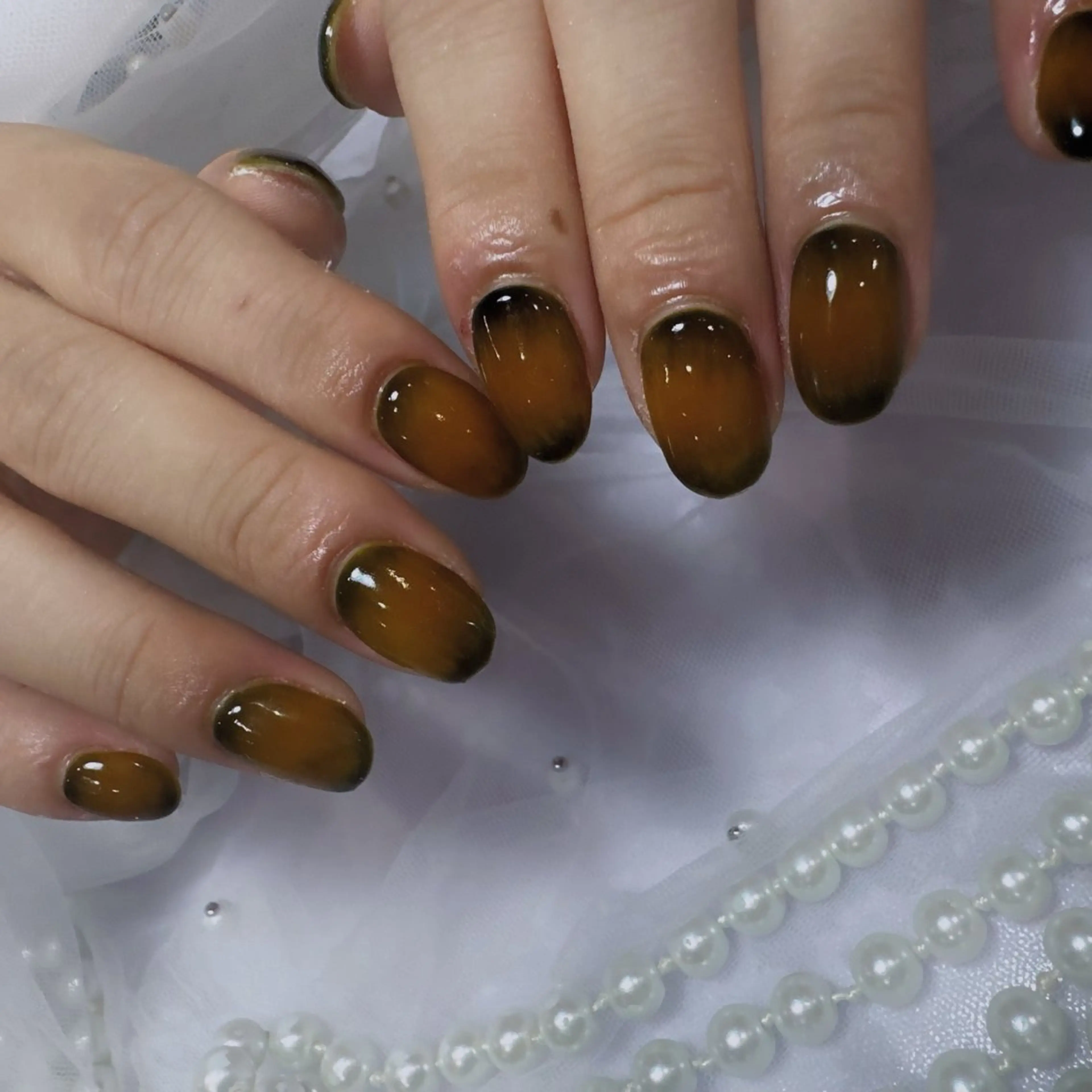 ネイル アートネイル フラッシュネイル フレンチネイル ジェルネイル ガラスフレンチ ハンドネイル You&Me Miyuのネイルデザイン