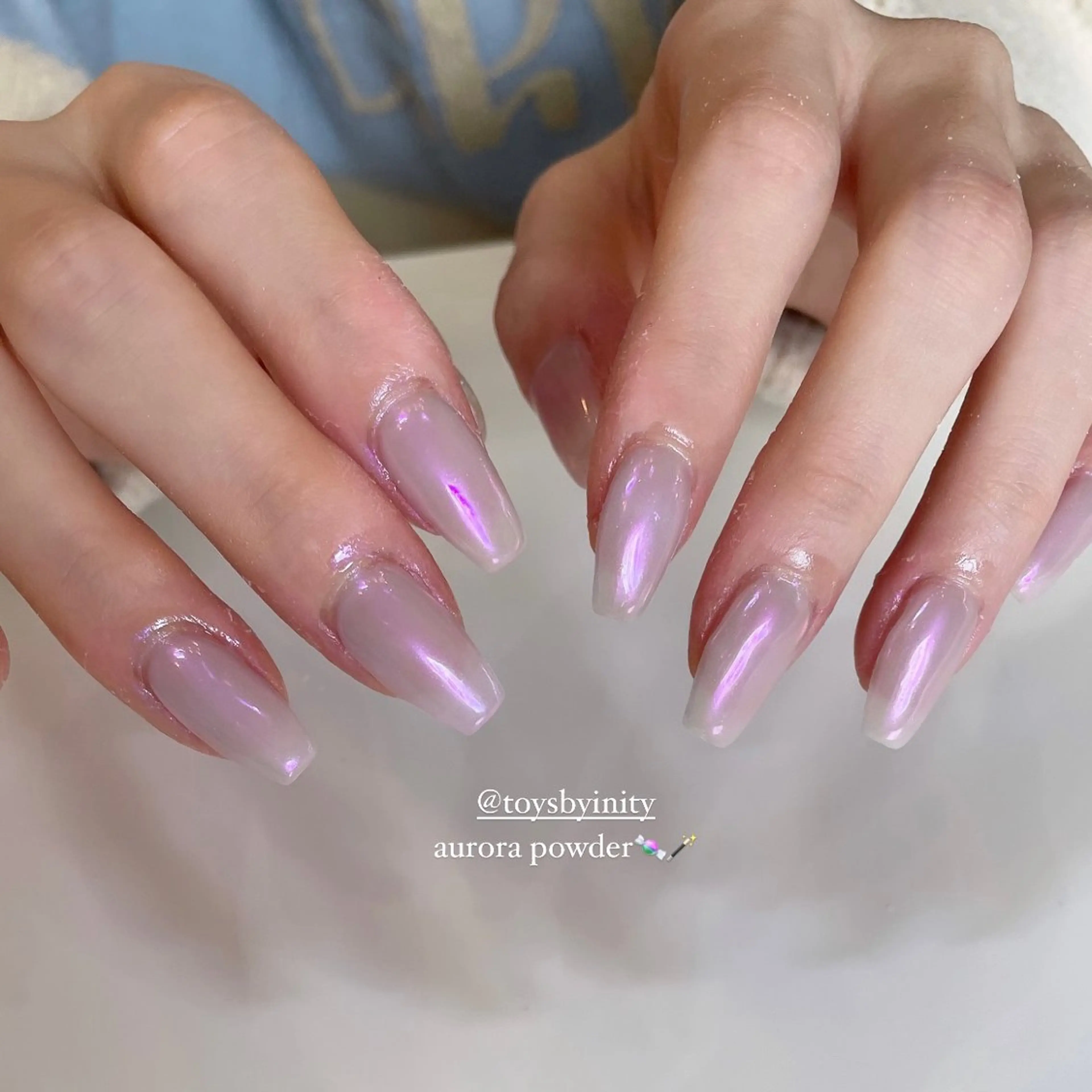 ネイル オーロラネイル Nail Salon Gummi.のネイルデザイン