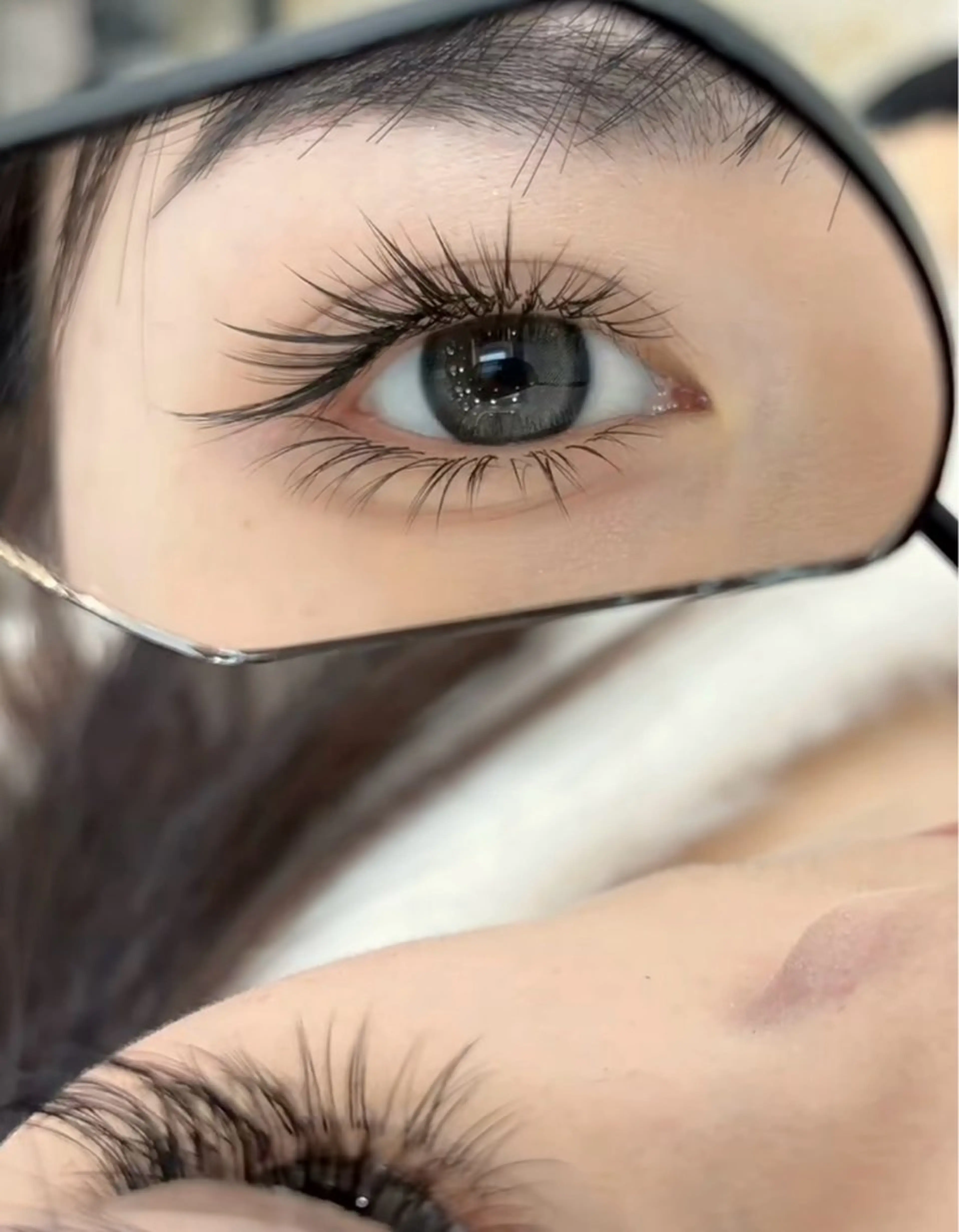 マツエク・マツパ 束感まつ毛 カラーマツエク フラットラッシュ パリジェンヌラッシュリフト まつげパーマ ミユ 横浜のマツエク・マツパデザイン