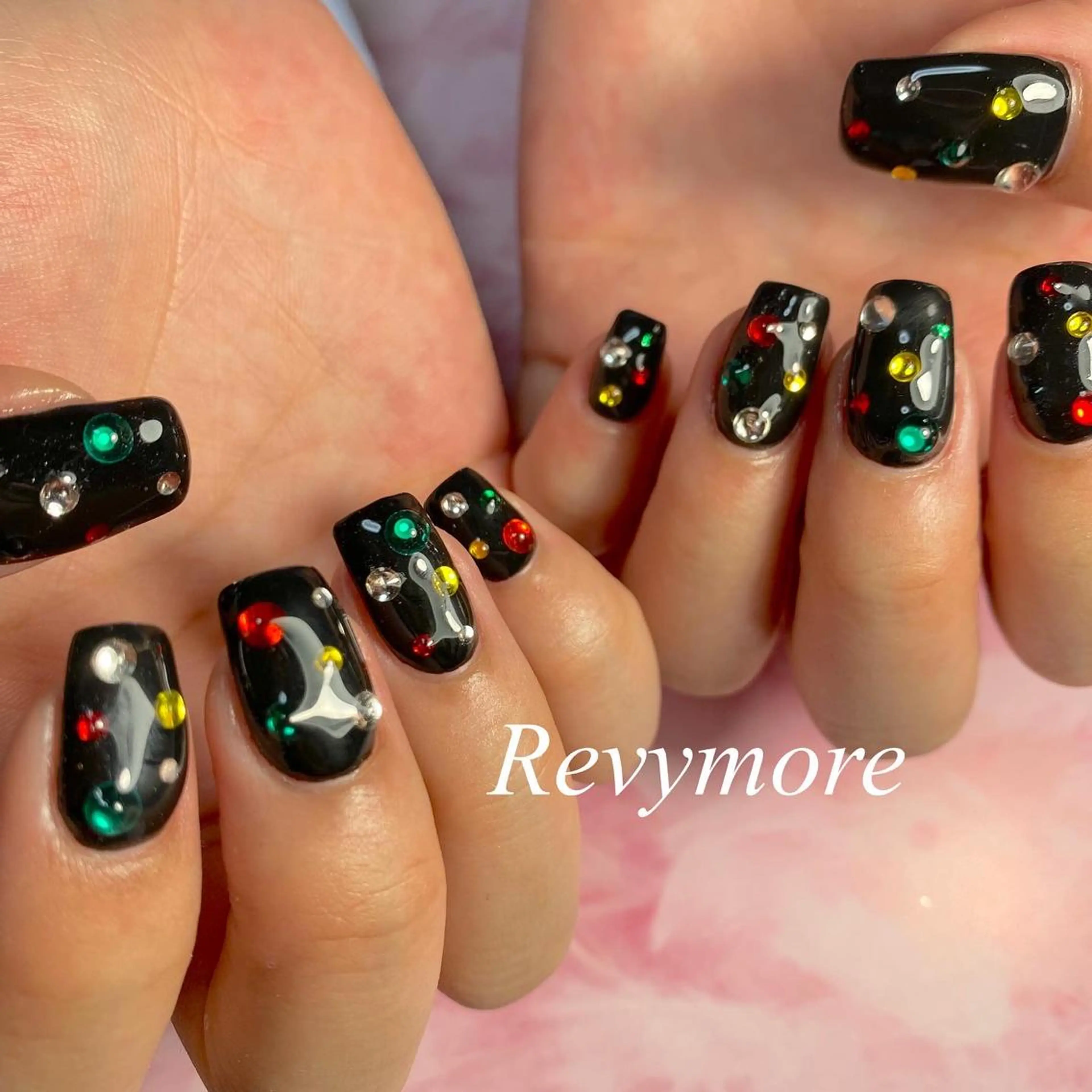 ショート ネイル アートネイル ジェルネイル ニュアンスネイル オフィスネイル シンプルネイル nail salon Revymore所属・nail salon Revymoreのネイルデザイン