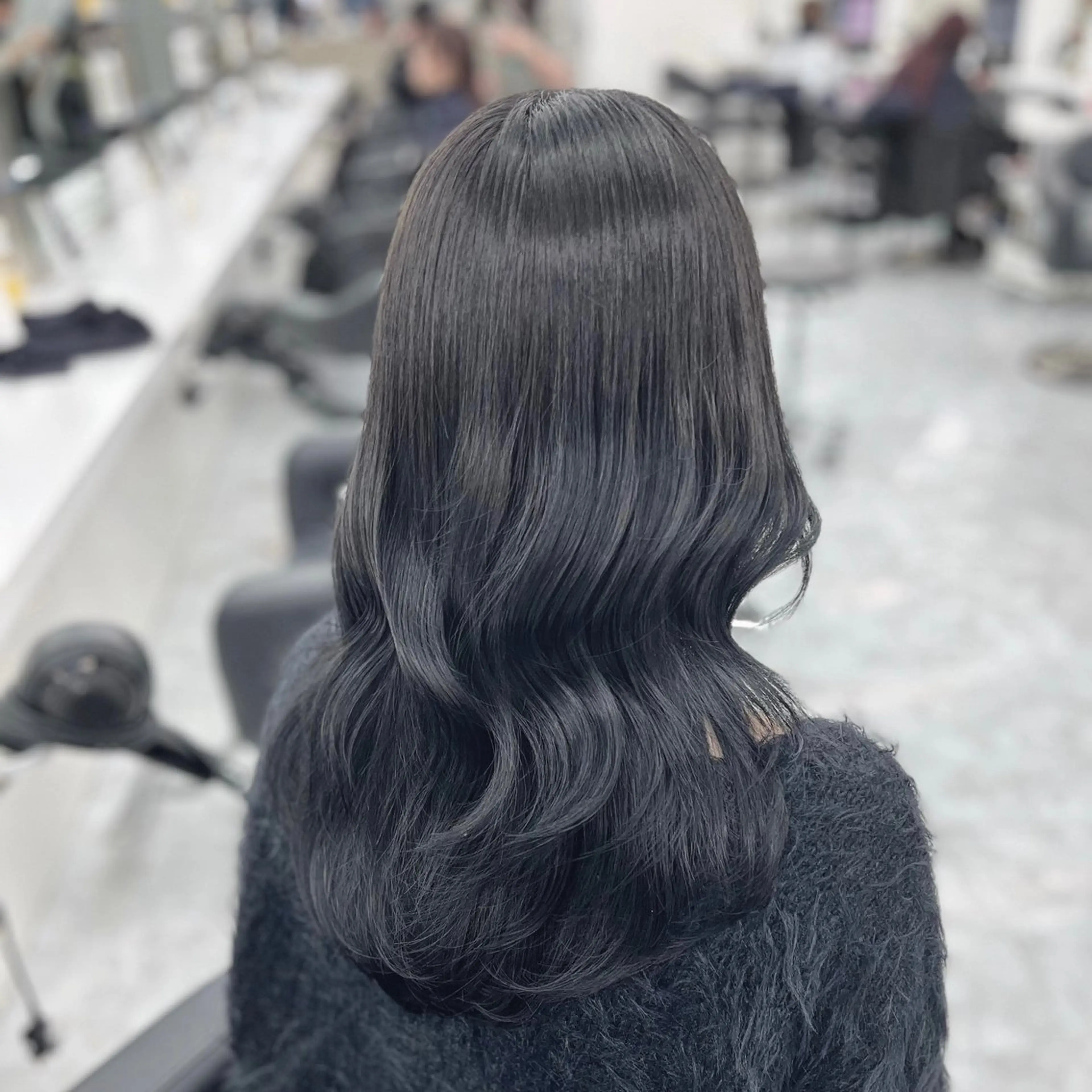 セミロング カラー ECREA所属・スエヤス ミサキのマツエク・マツパデザイン