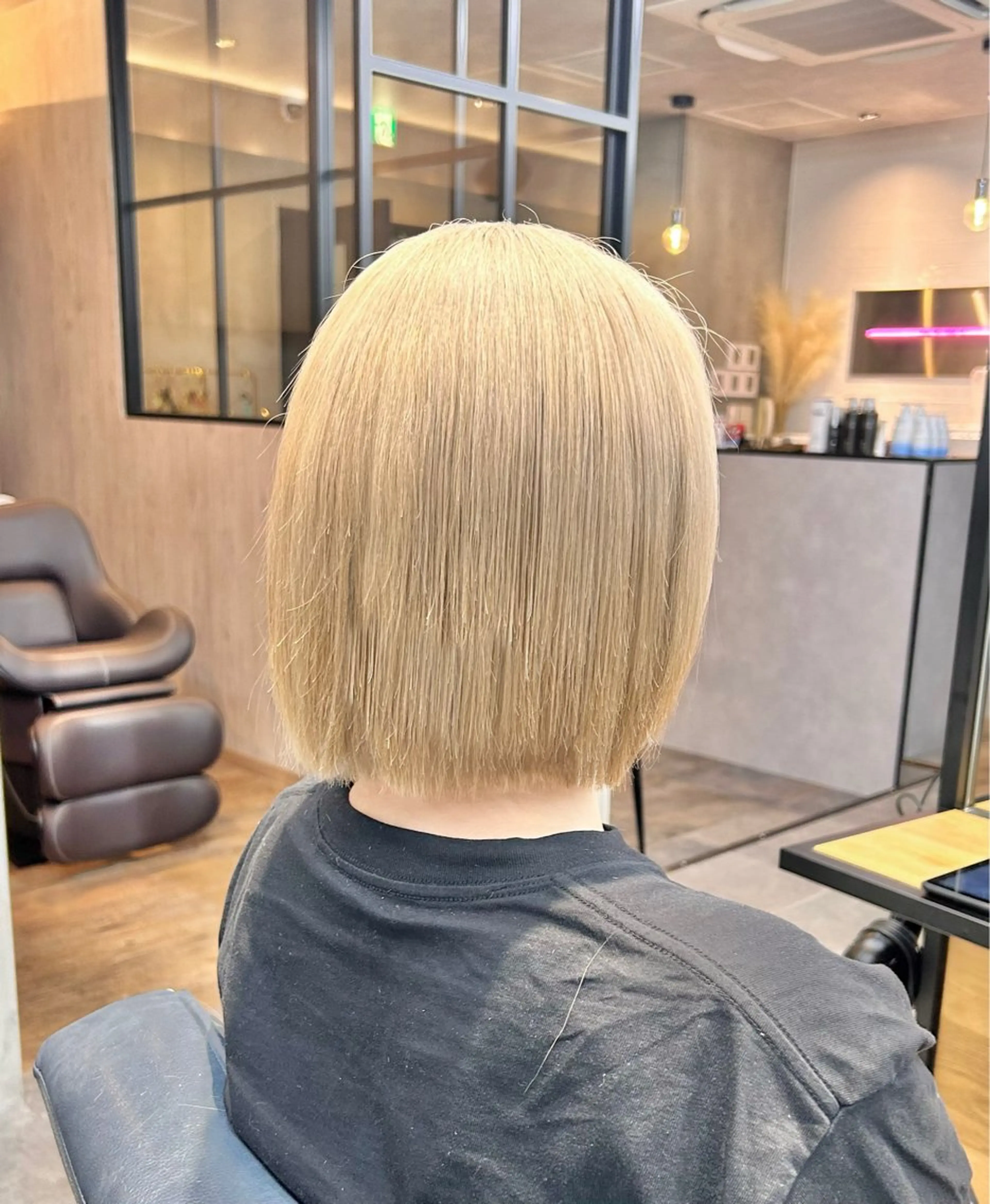 ショート カラー 韓国×髪質改善カラー 💎hinaのヘアスタイル