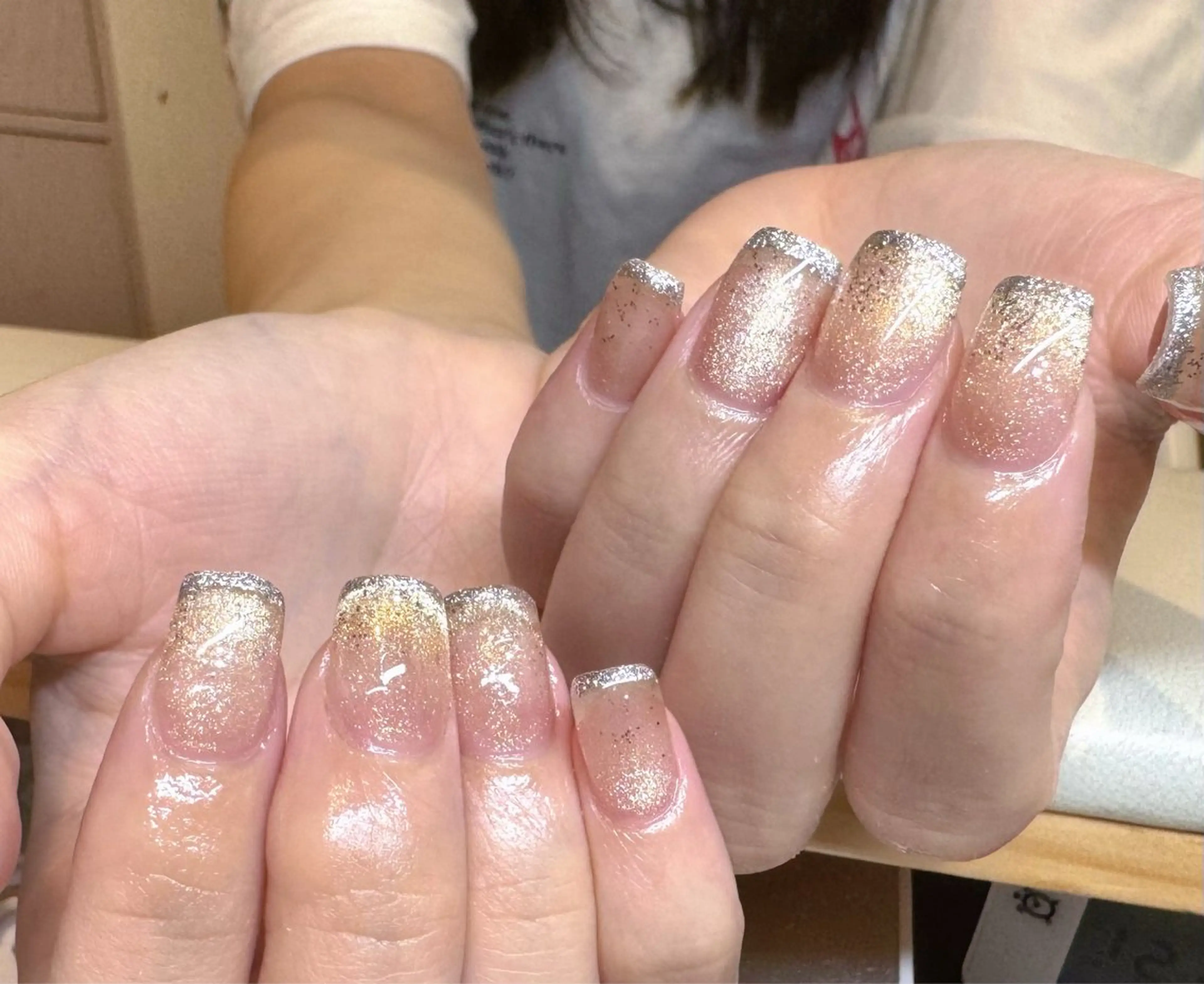 ネイル べっ甲ネイル ボルドー ブラウン マグネットネイル ニュアンスネイル ハンドネイル RinRin　nail所属・孔 ジンシェンのネイルデザイン