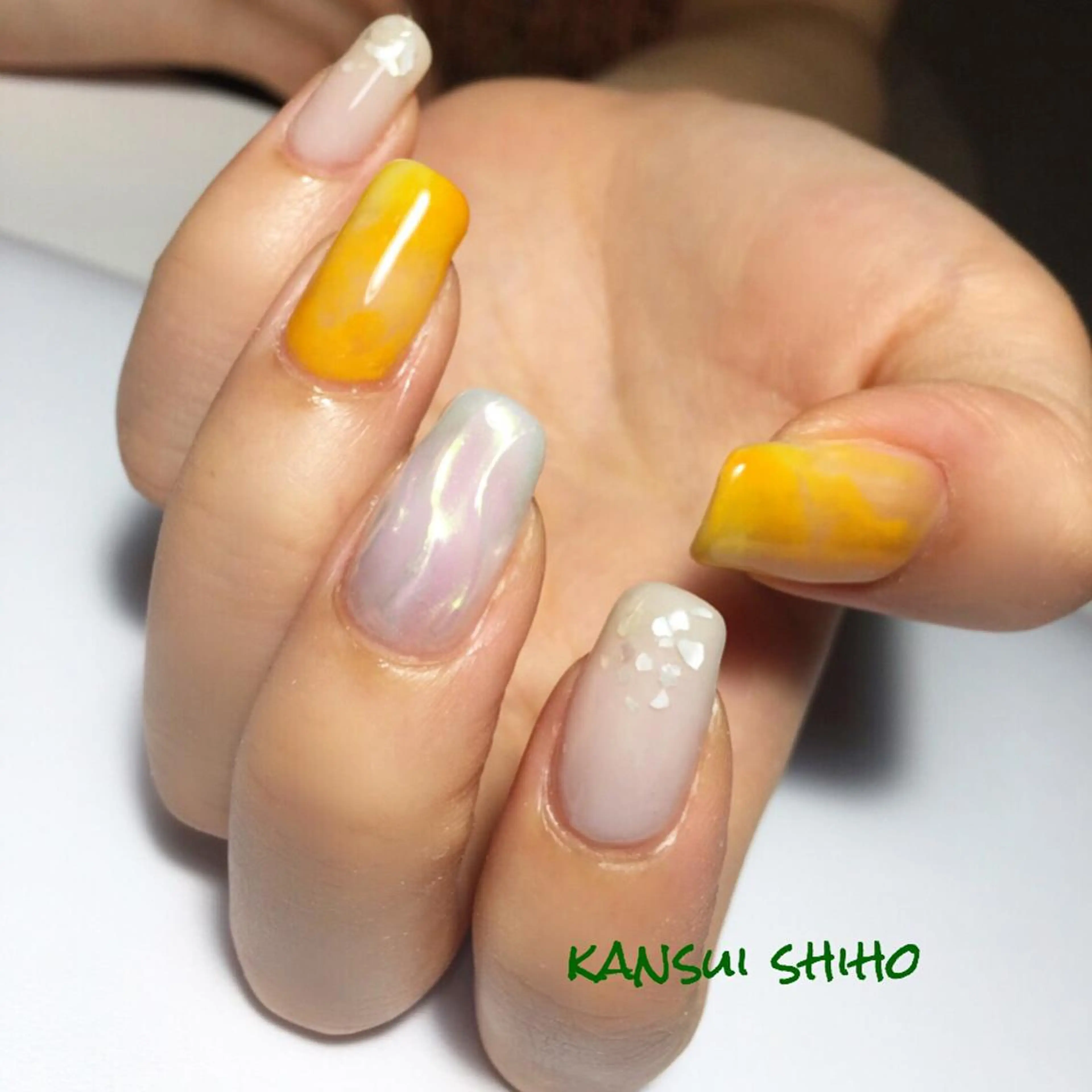 ネイル Elio所属・Elio 国泰寺のネイルデザイン