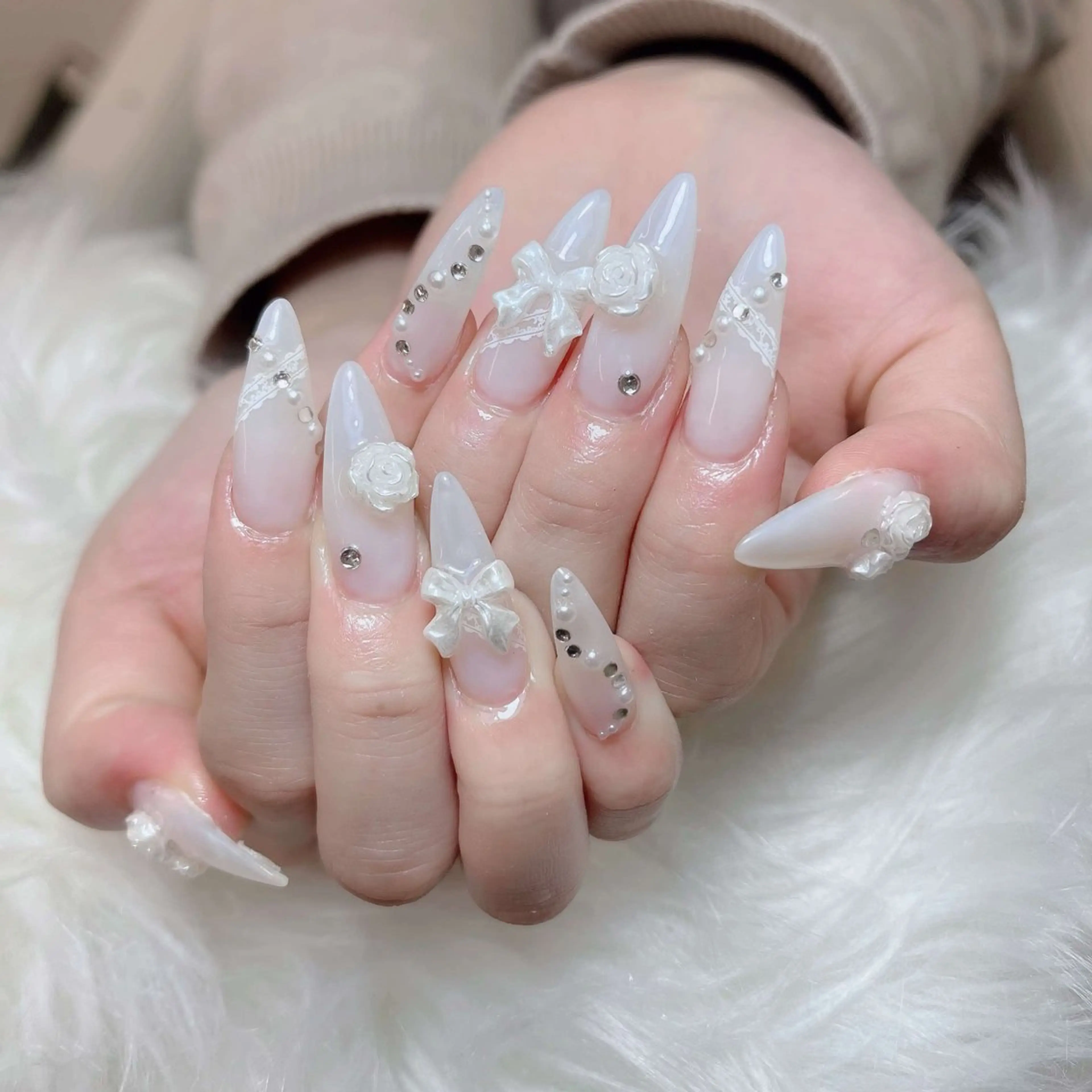 ネイル アートネイル オーロラネイル チークネイル 長さ出し フットネイル Chan nailsのネイルデザイン