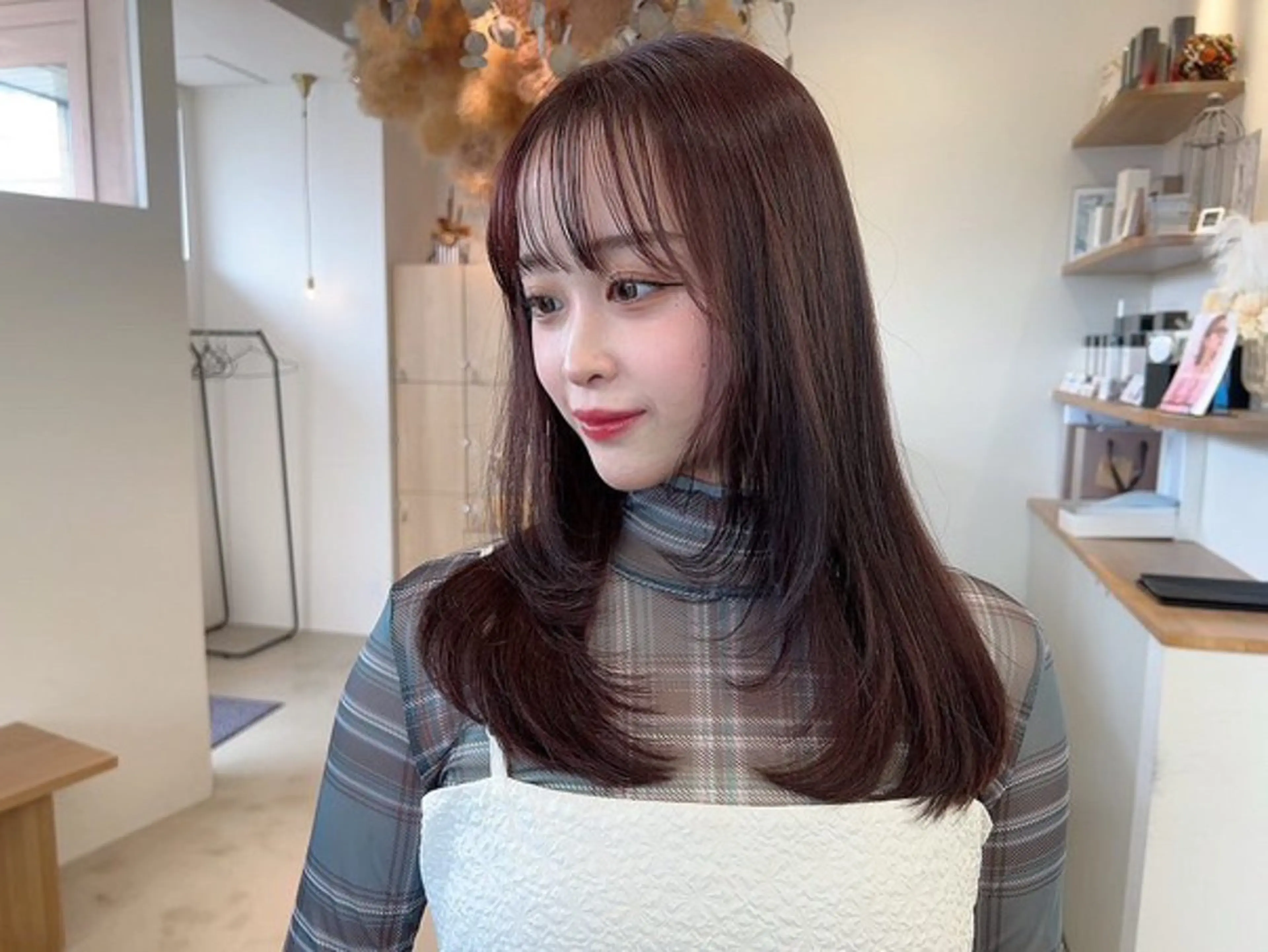 ロング レイヤーカット カット ヘアカラー トリートメント vince. moekoのヘアスタイル