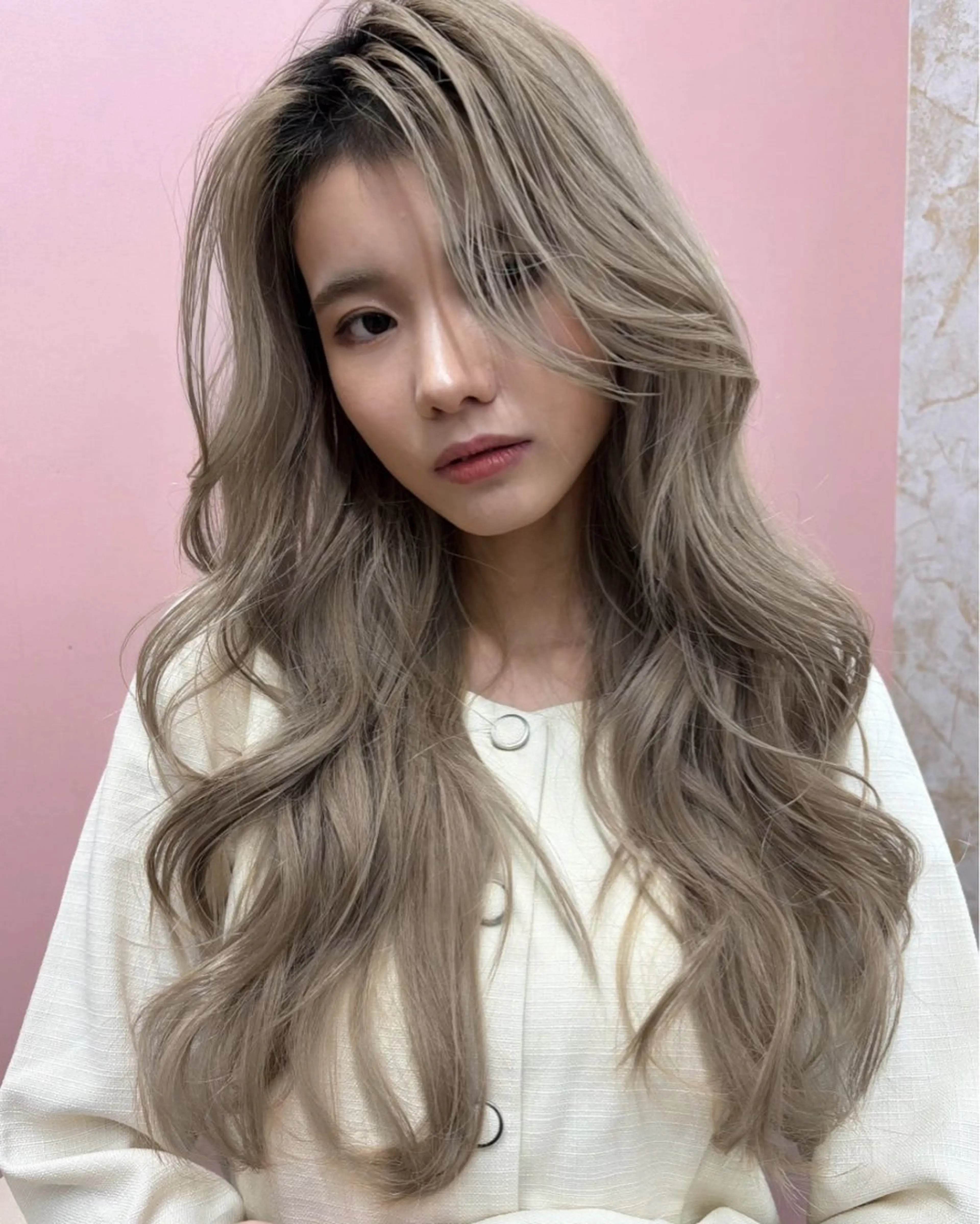 ロング カラー カット ヘアカラー 韓国ヘア×髪質改善 縮毛矯正のヘアスタイル