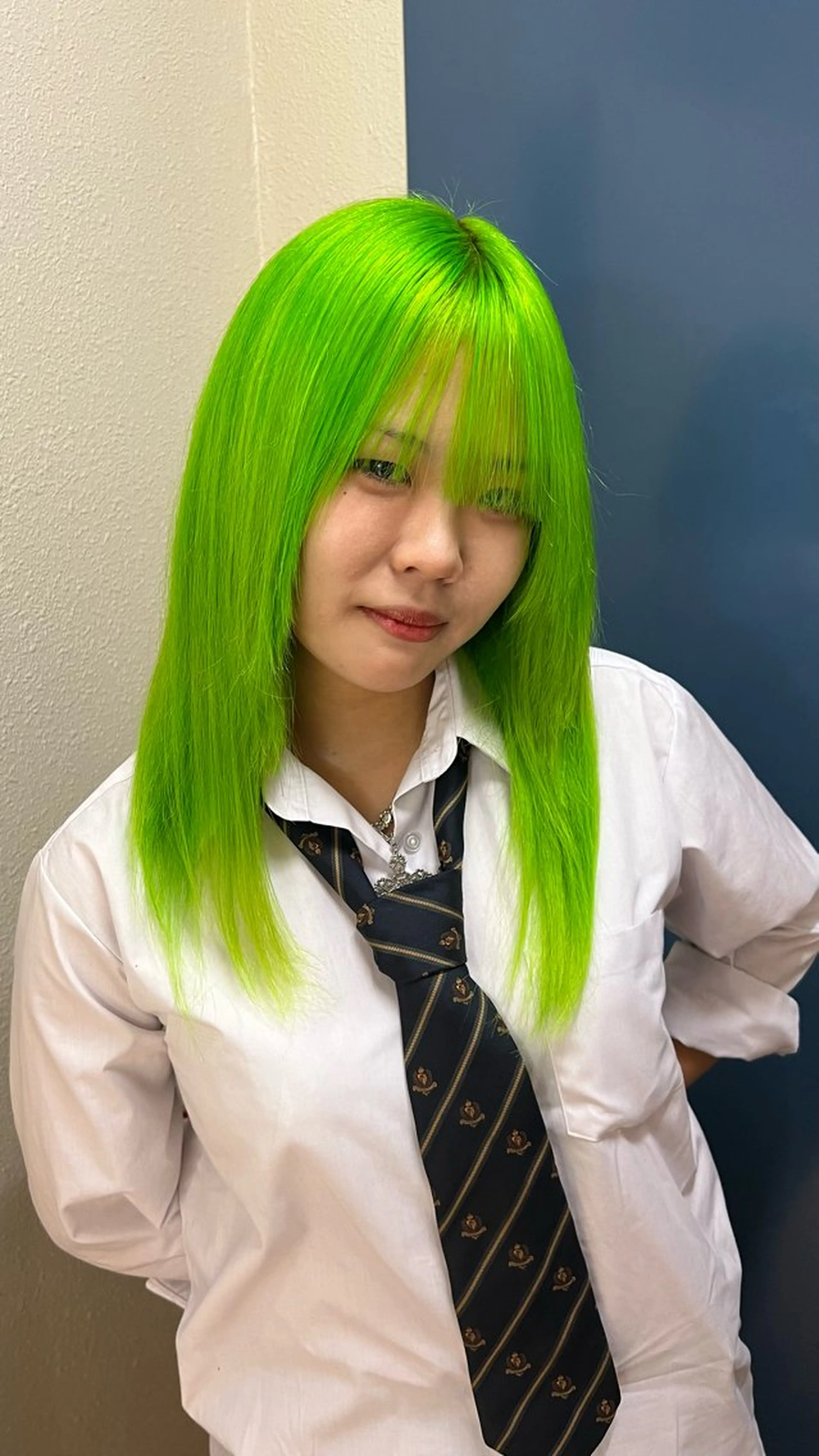 カット💇‍♀️💇＋ケアブリーチ２回（リタッチもこちらで💁‍♀️）＋カラー＋3step treatmentの写真