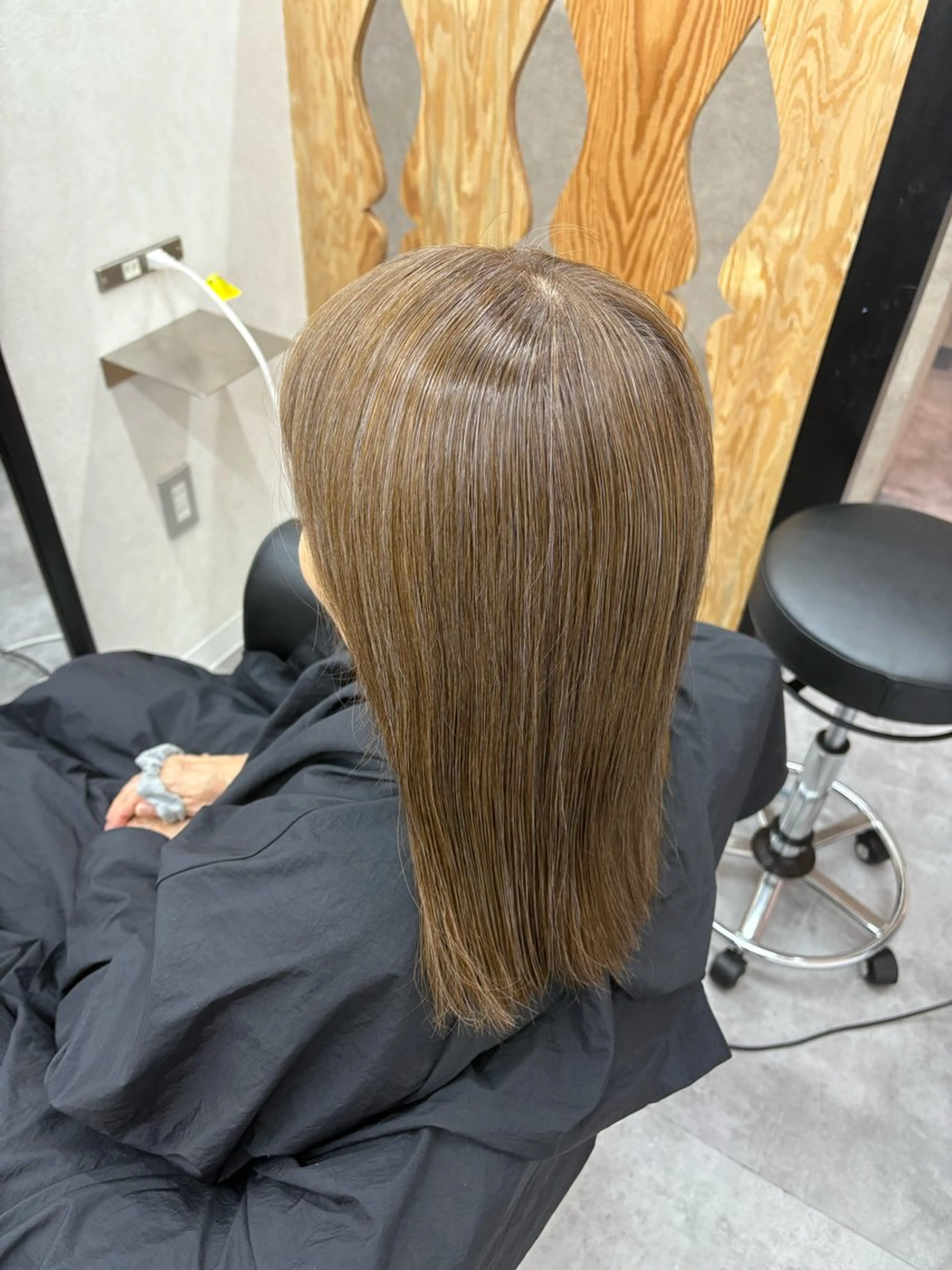 カラー Santa'Fe所属・今西 奈々香のヘアスタイル