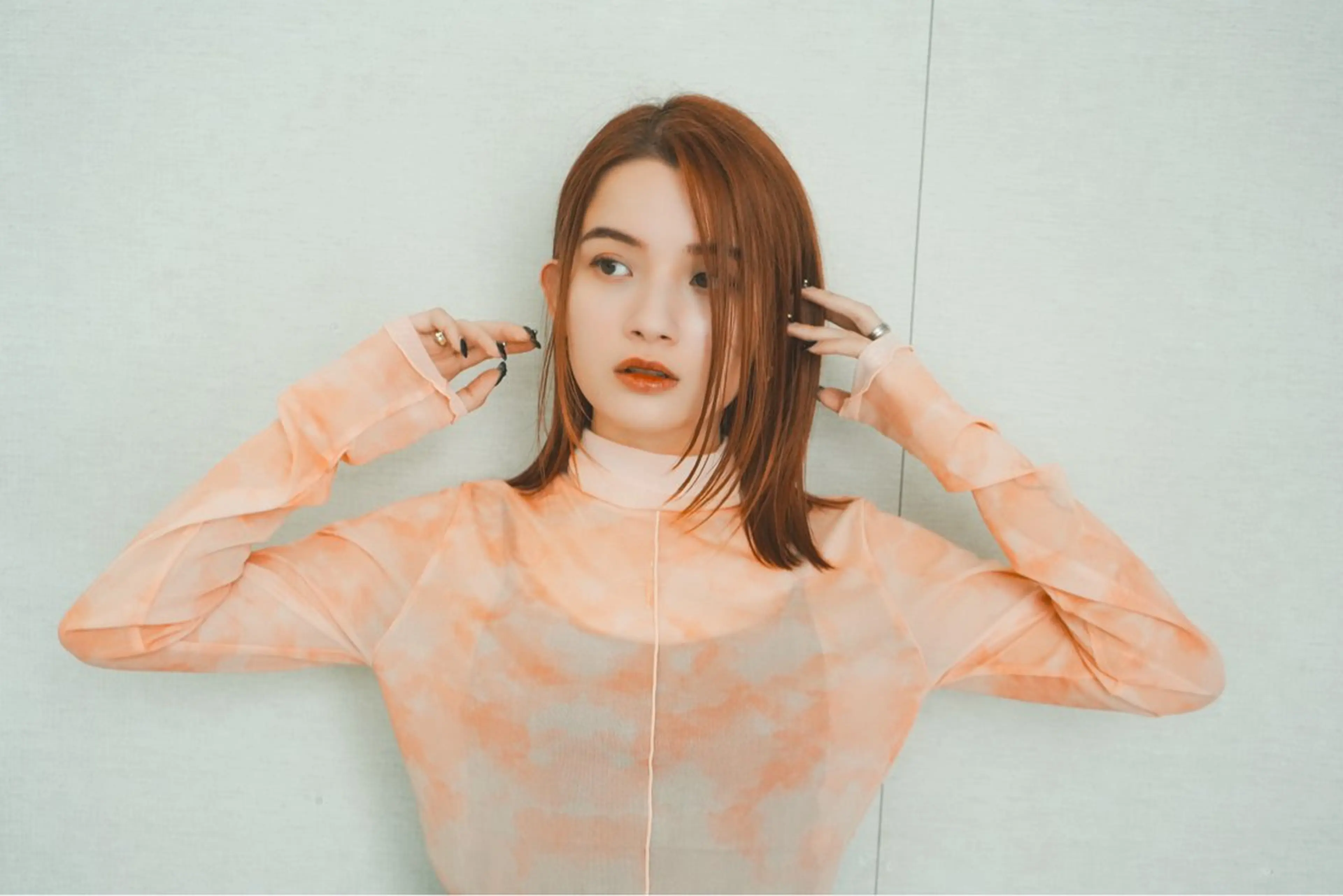 ミディアム カラー アディクシーカラー バレイヤージュ ブリーチ デザインカラー ダブルカラー カット ヘアカラー トリートメント opus 店長大和 レイヤー/赤み消しのヘアスタイル