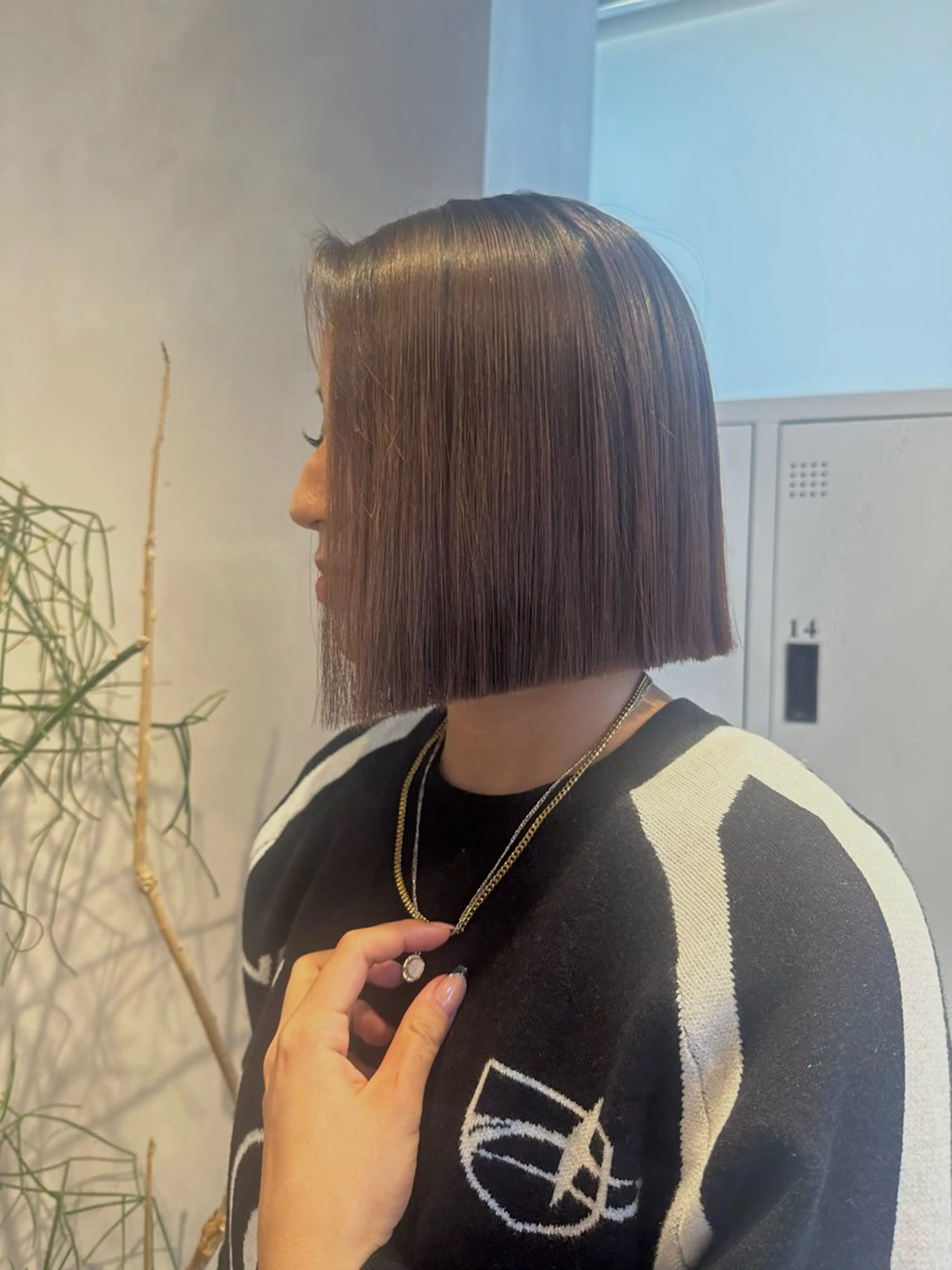 【K-POPアイドル御用達🎀カラー剤だけでツルツルに！】カット＋アルティストカラー＋ミニオイル付き❣️の写真