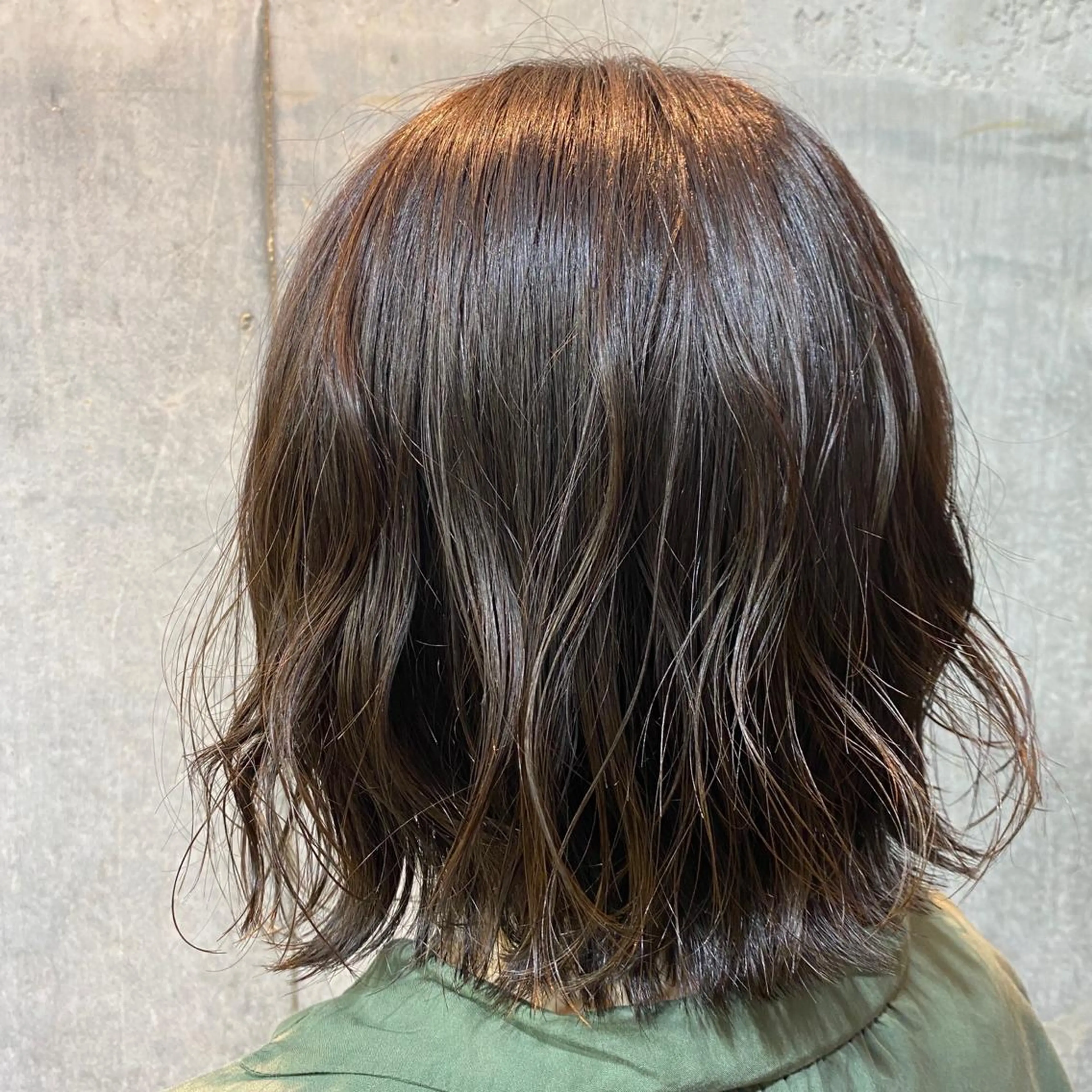 ショート カラー mina .のヘアスタイル