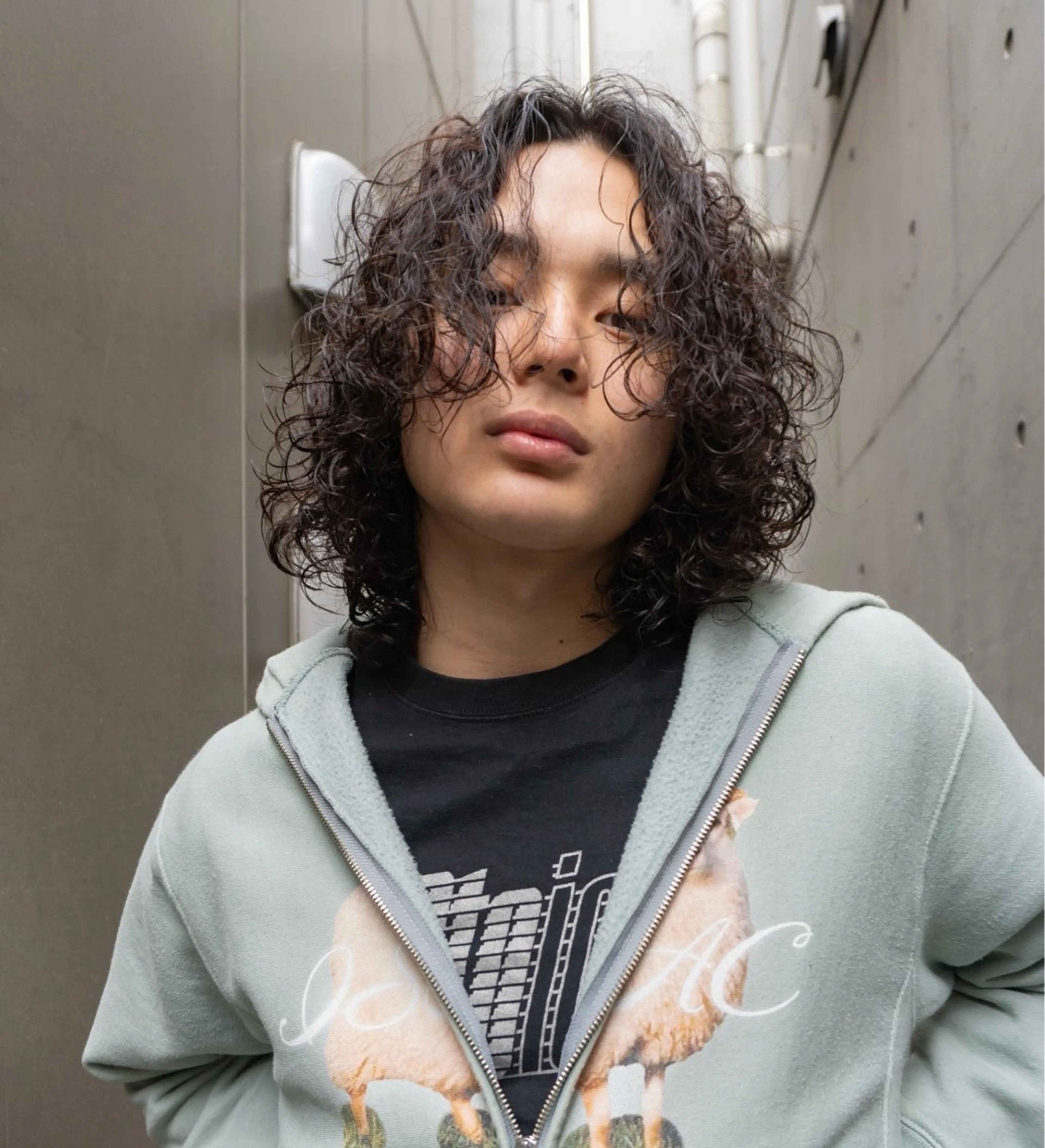 ミディアム パーマ メンズ ルカ/メンズ/ ニュアンスヘアのヘアスタイル