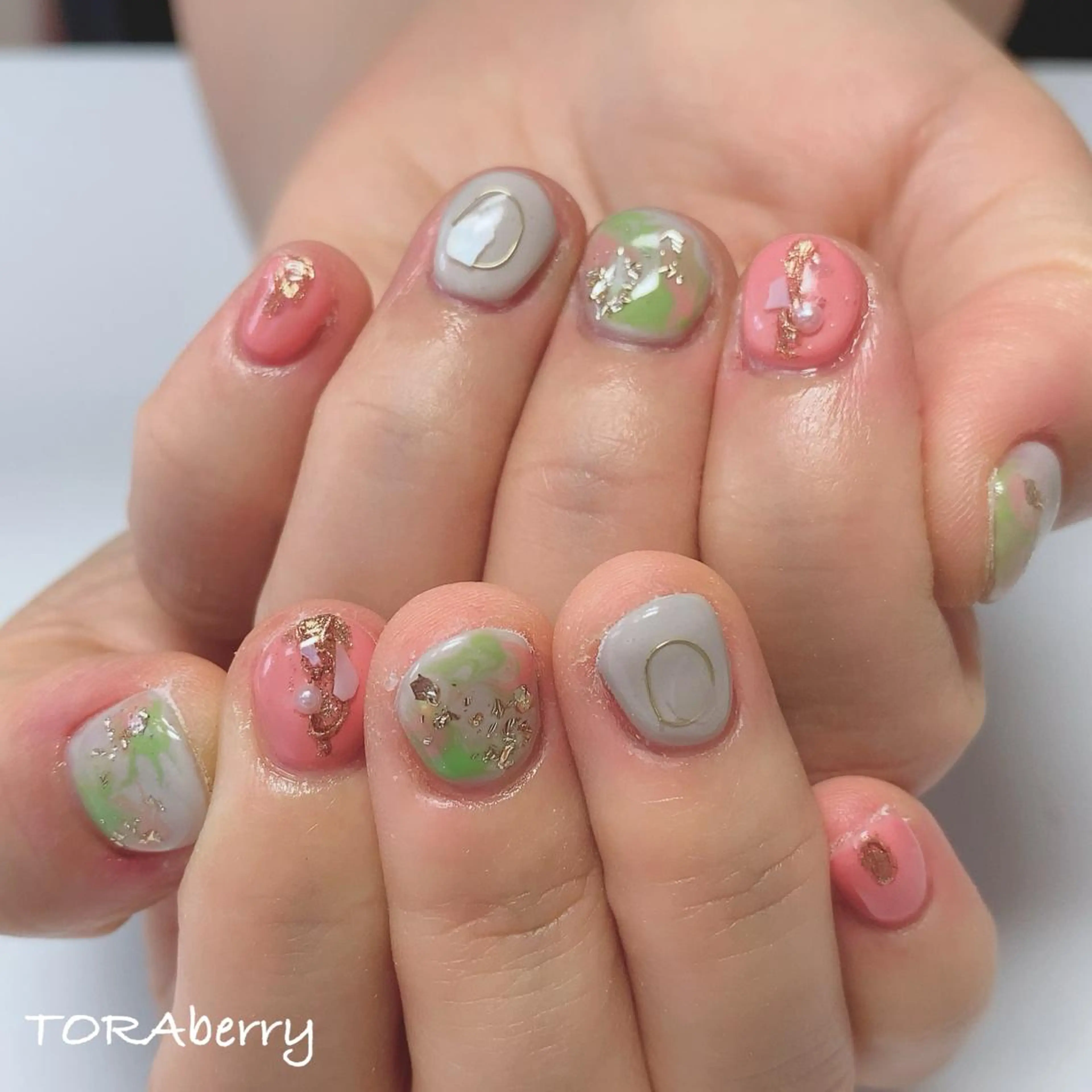 ネイル ハンドネイル ネイリスト なつみのネイルデザイン