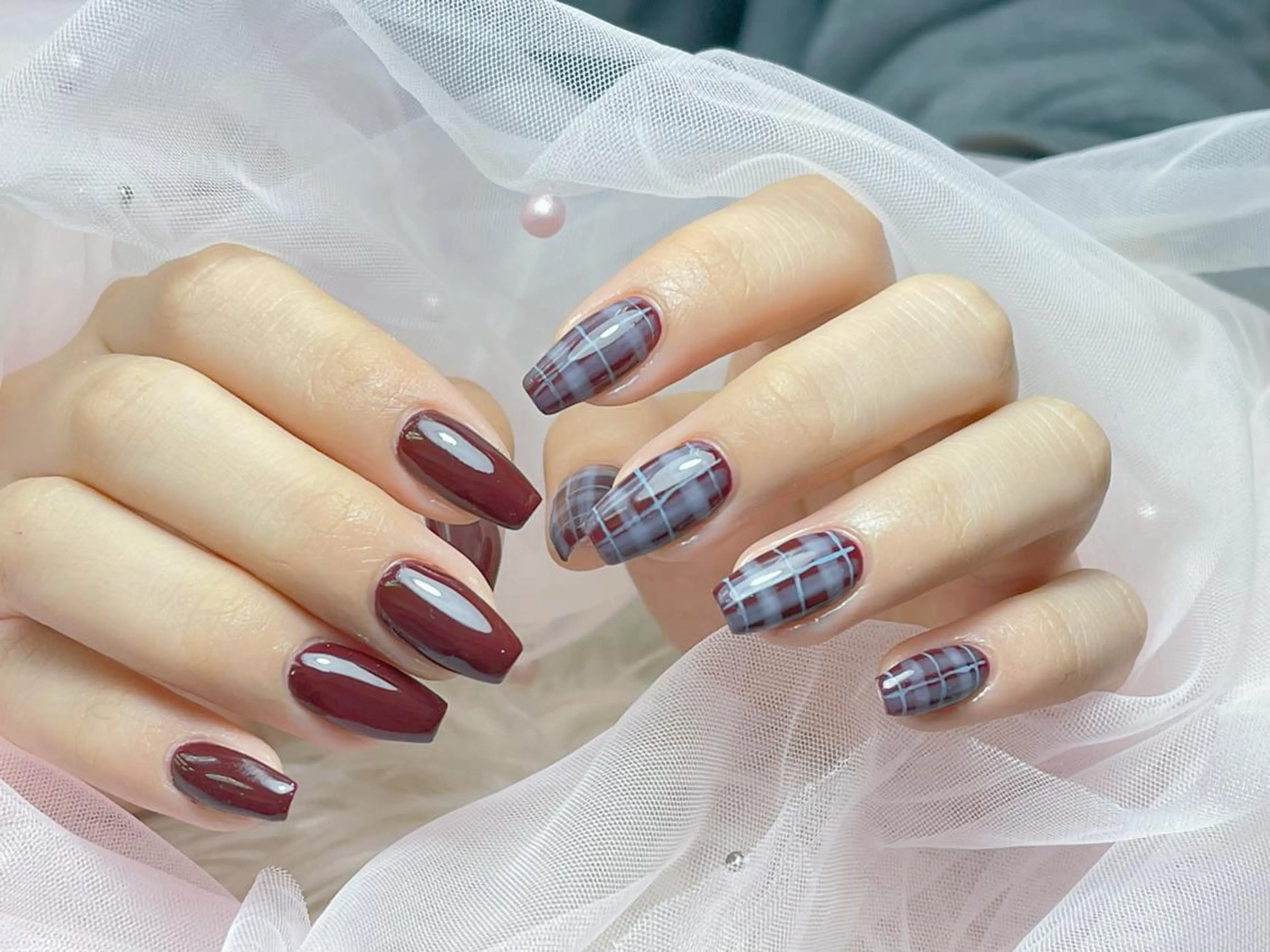 メンズ ネイル メンズ韓国風 アートネイル フレンチネイル ジェルネイル キラキラネイル Bloom kabukiのネイルデザイン